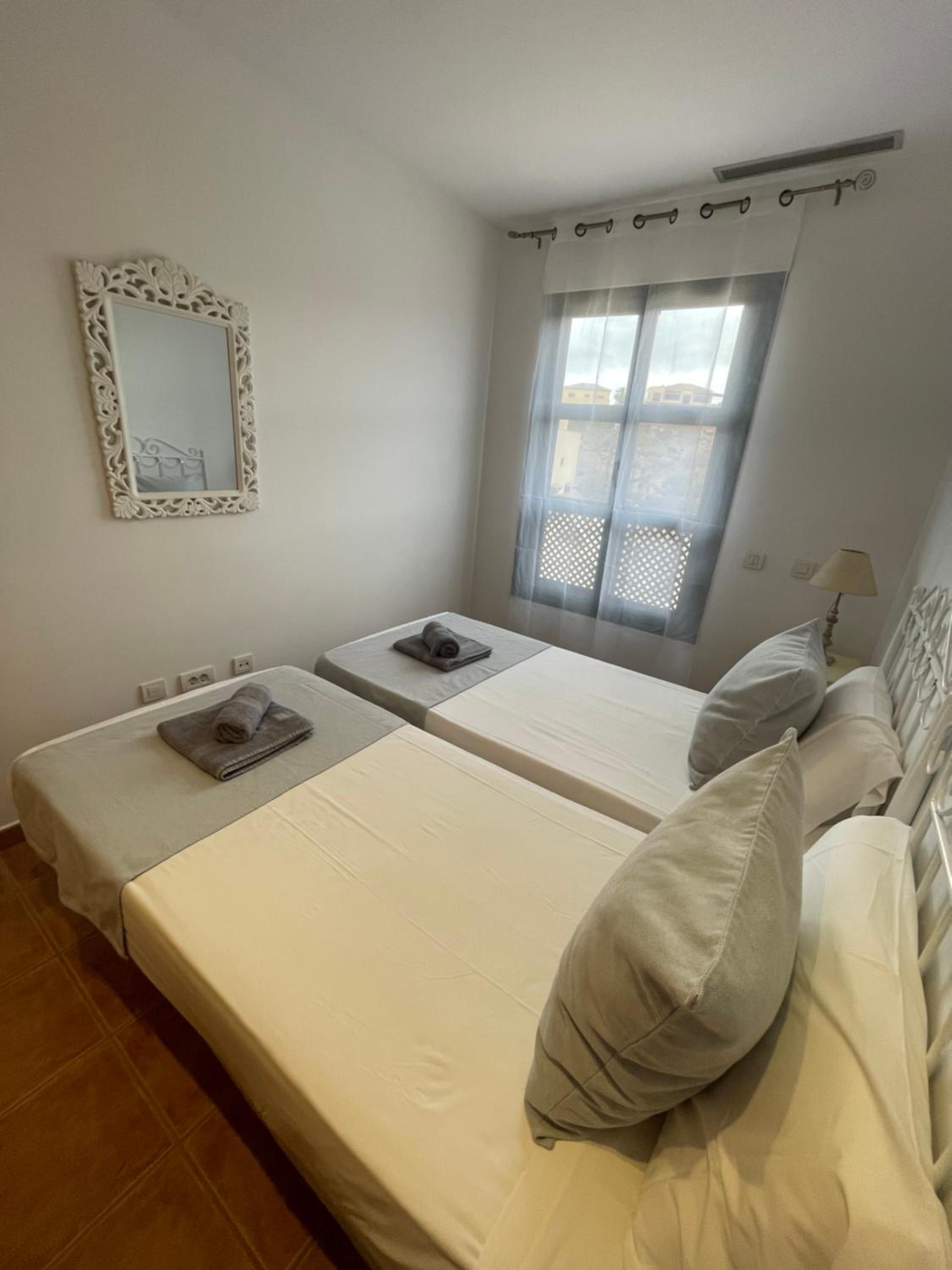 Villa de Tres Habitaciones