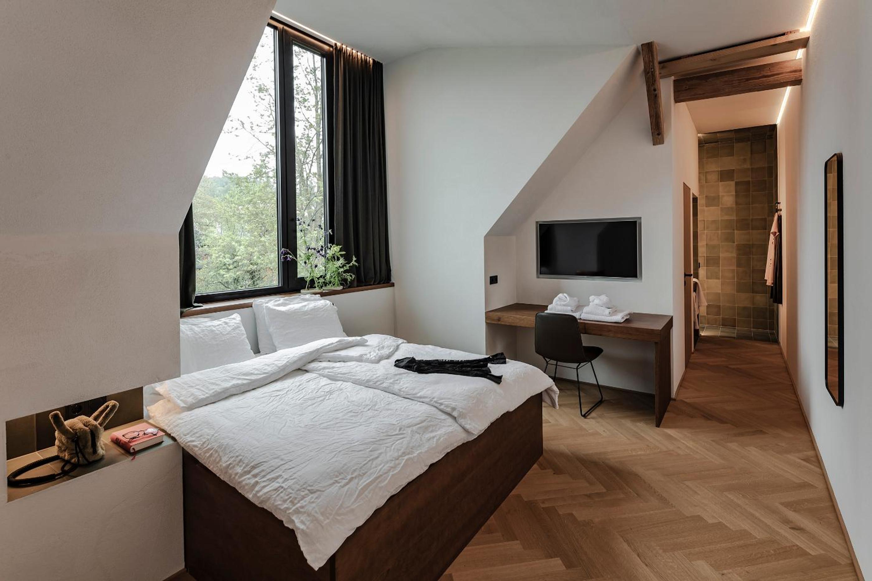 Suite with Balcony