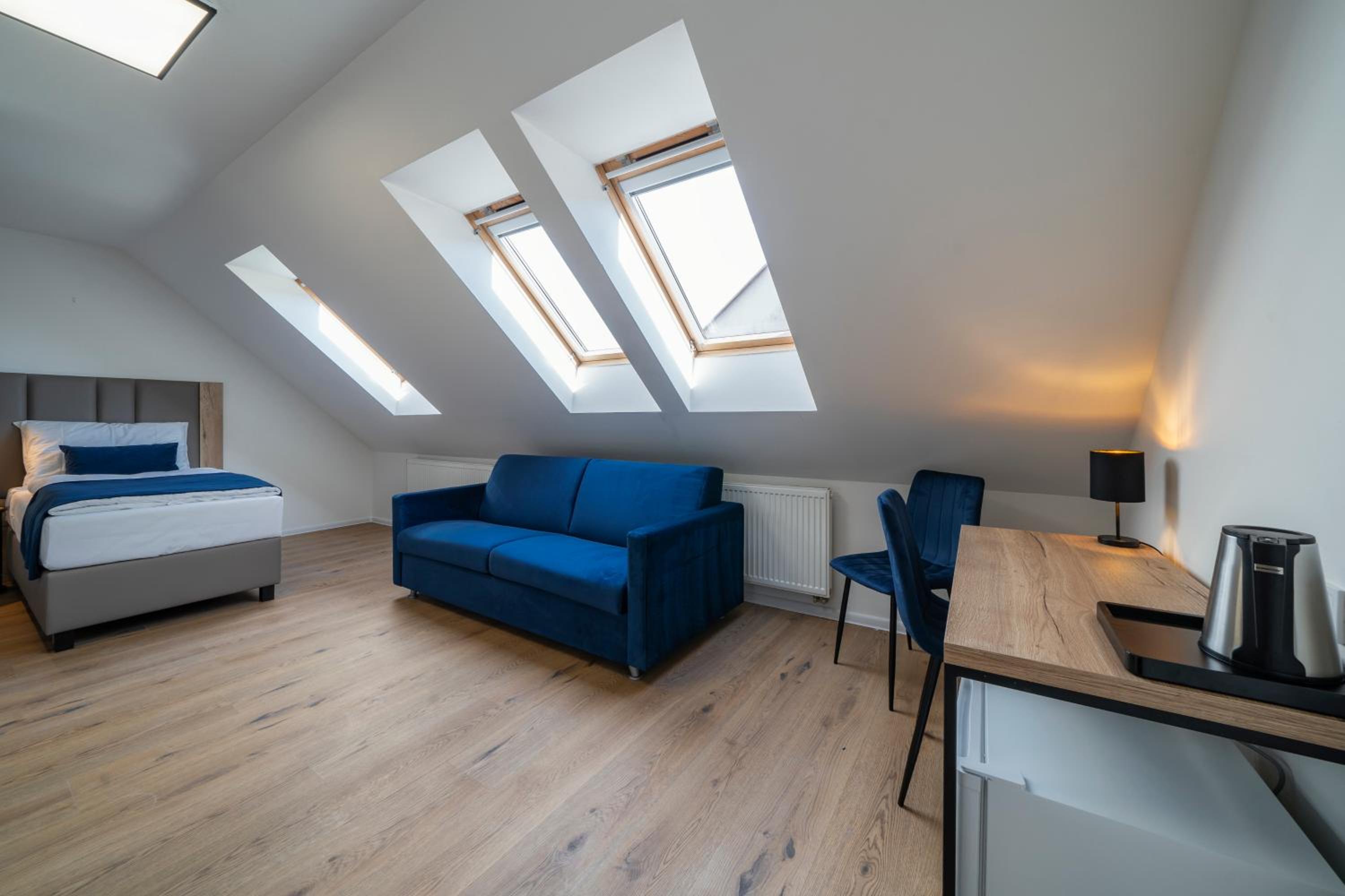Deluxe Family Suite