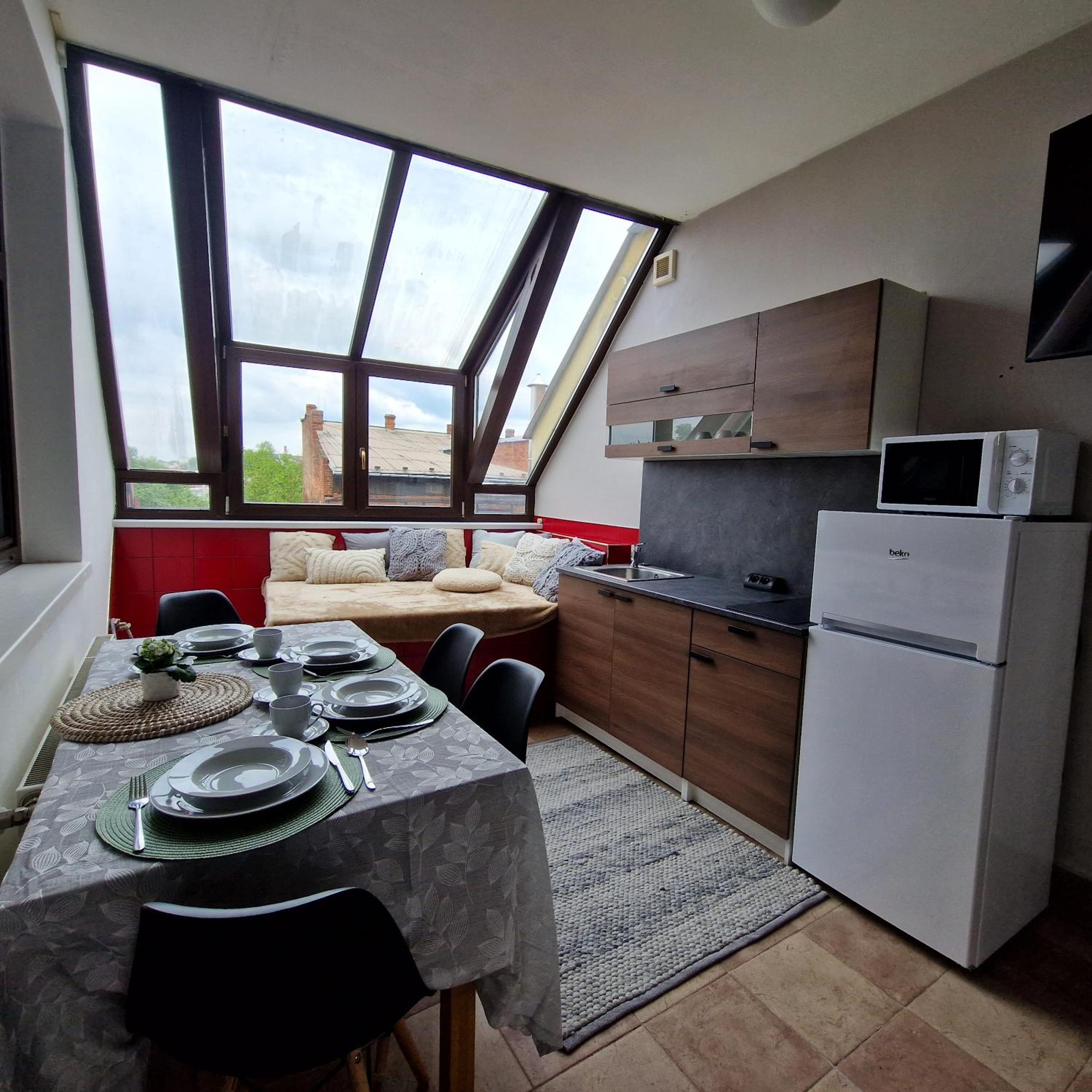 Quadruple Room with Shared Bathroom photo 2