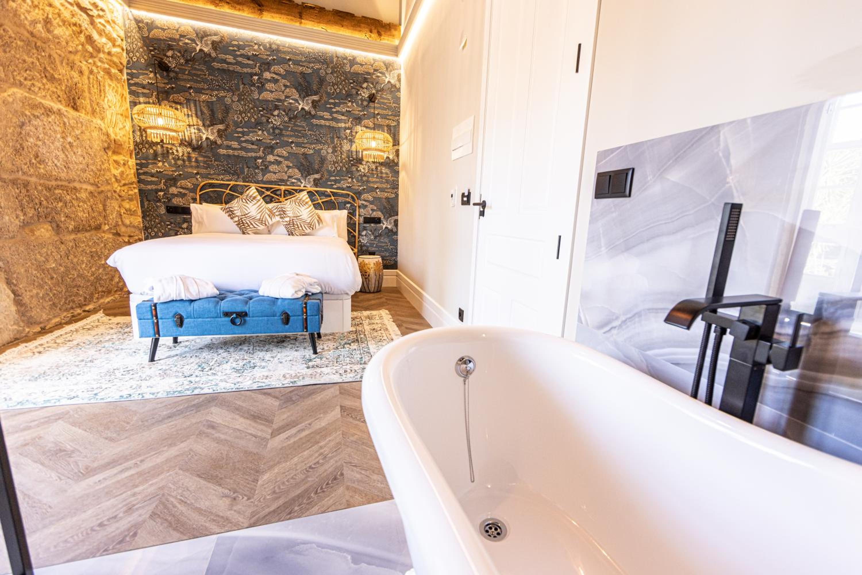 Double Room with Garden View - Photo 3