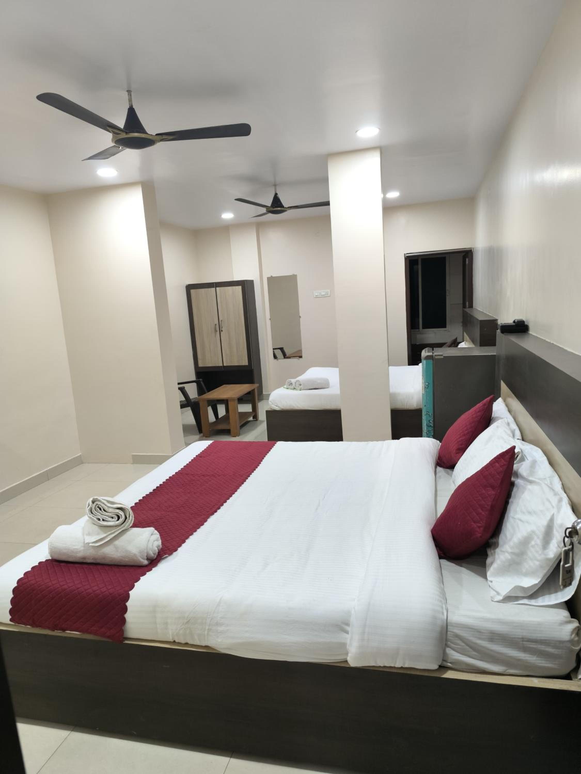 Deluxe Family Suite
