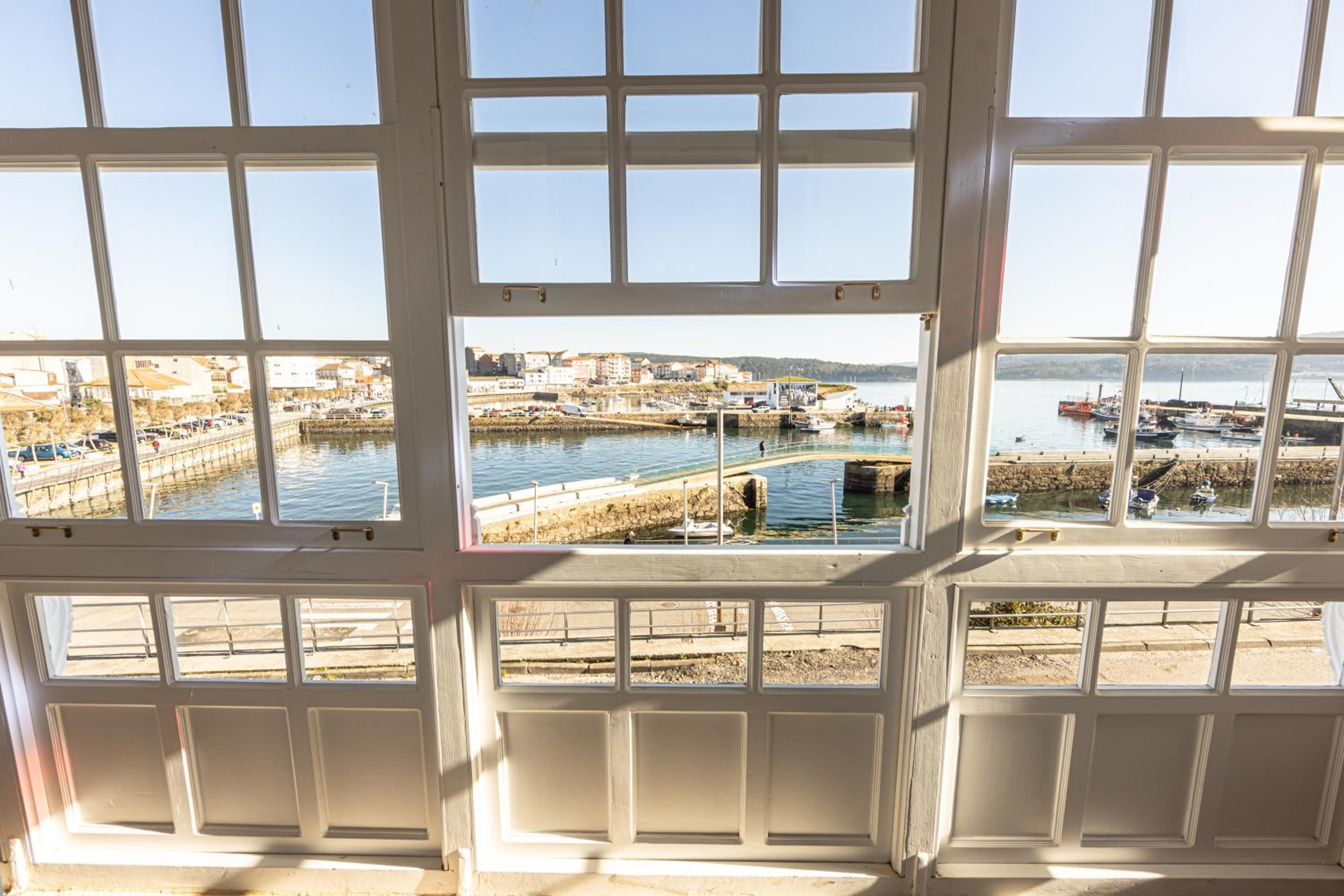 Deluxe Double Room with Balcony and Sea View - Photo 2