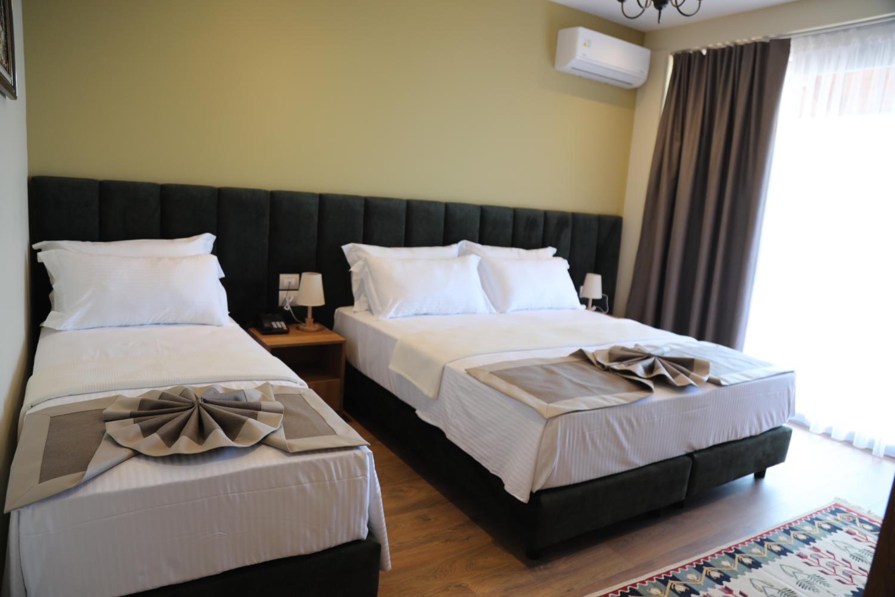 Triple Room with Castle View