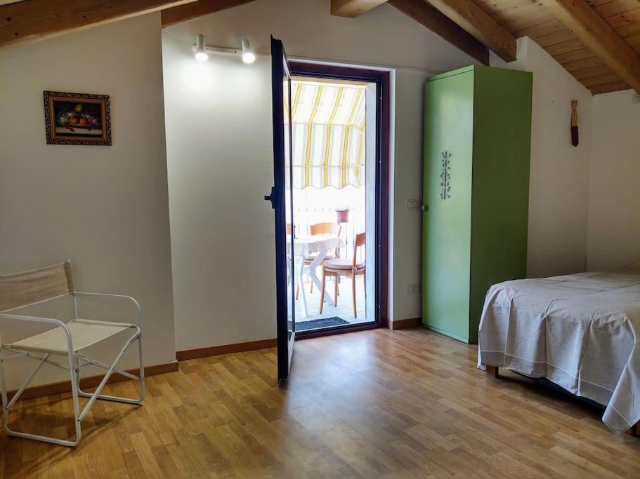 One-Bedroom House photo 3