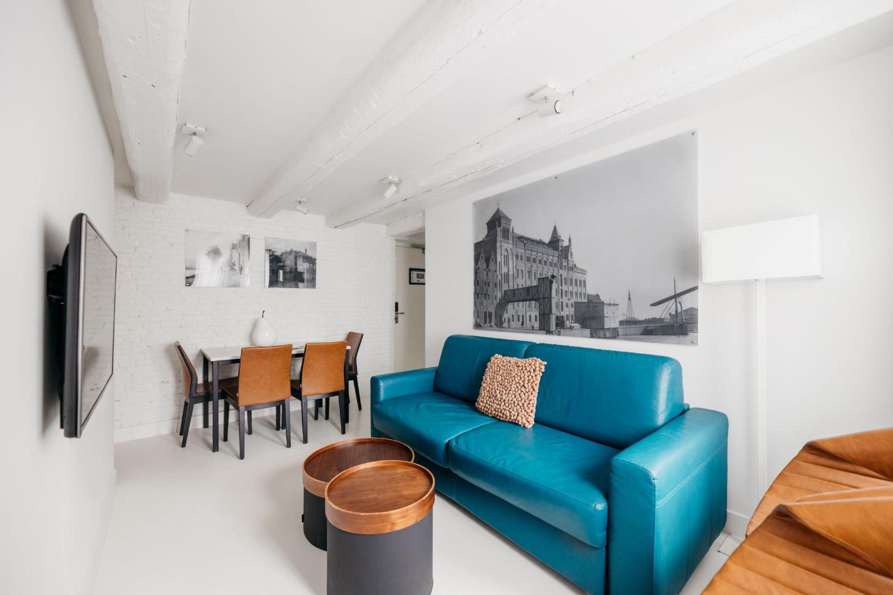 1 Bedroom Apartment with Sofa Bed