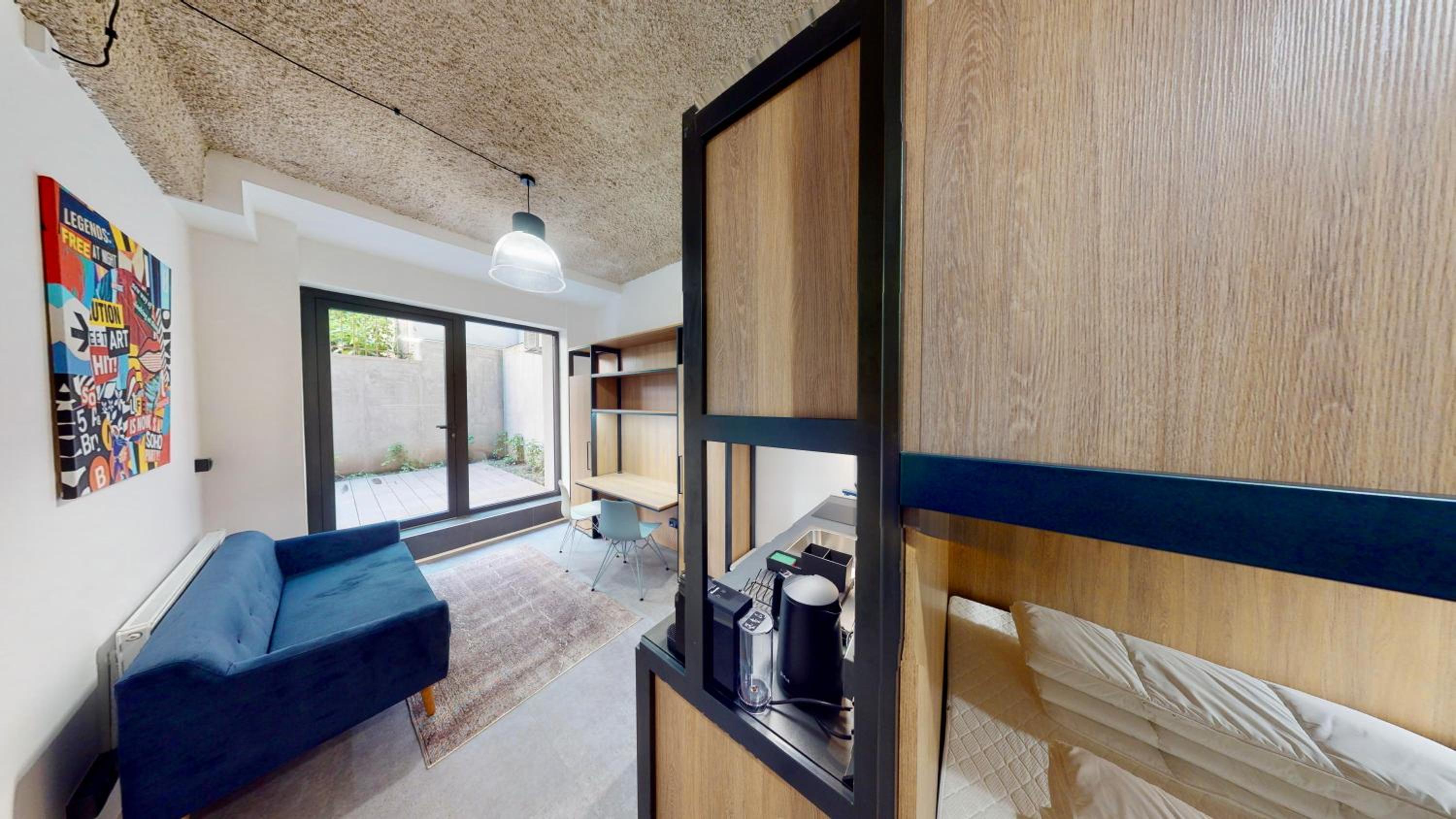Studio with Terrace
