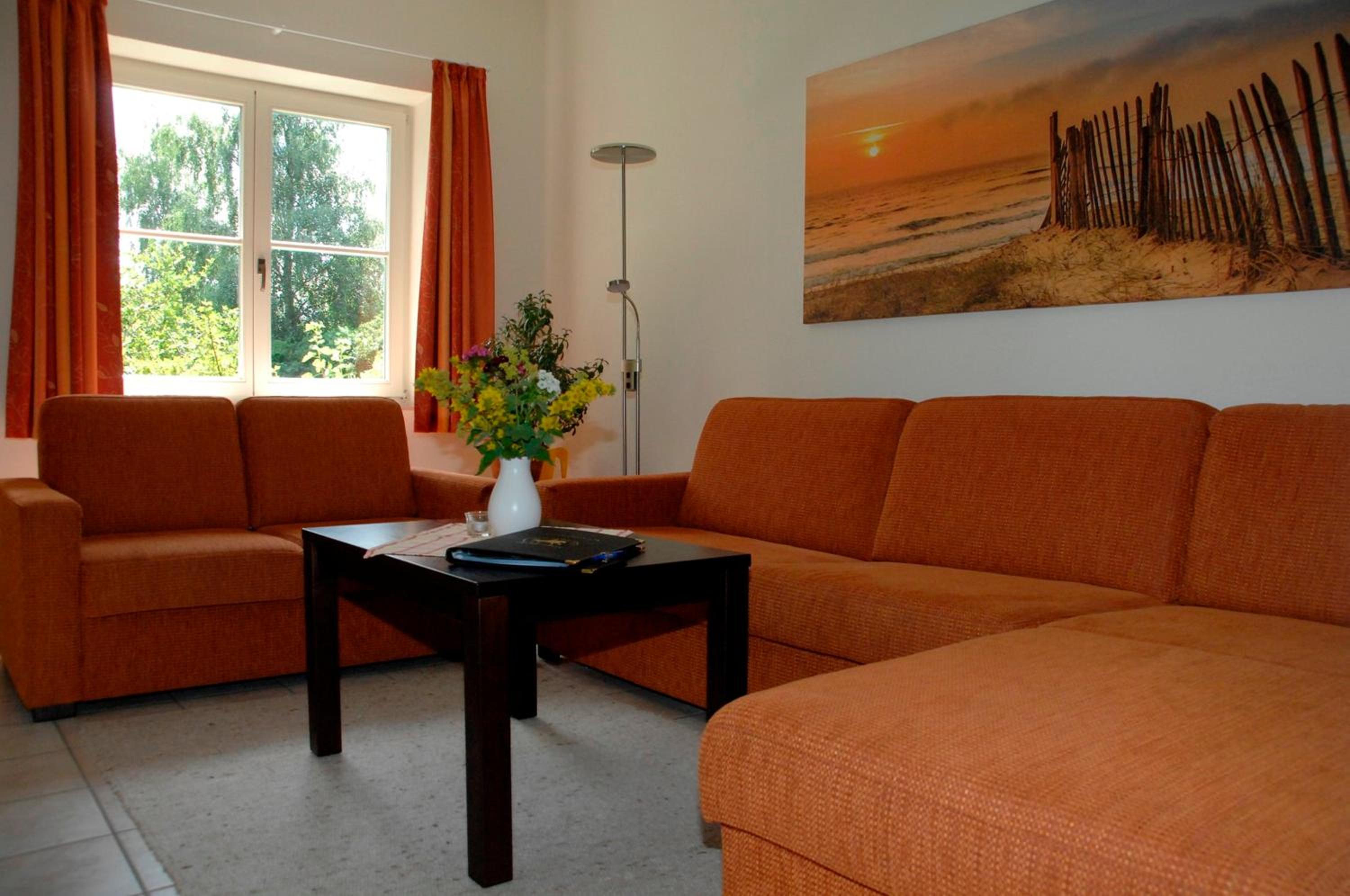 Three-Bedroom Apartment photo 1