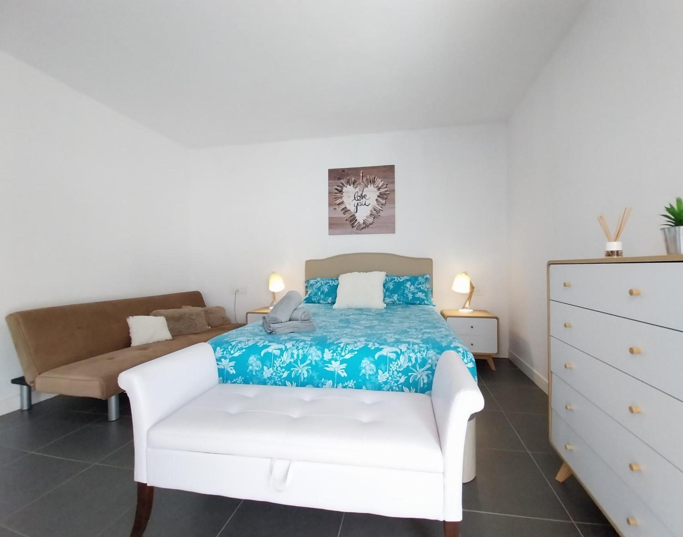 Apartamento de una habitación con terraza
