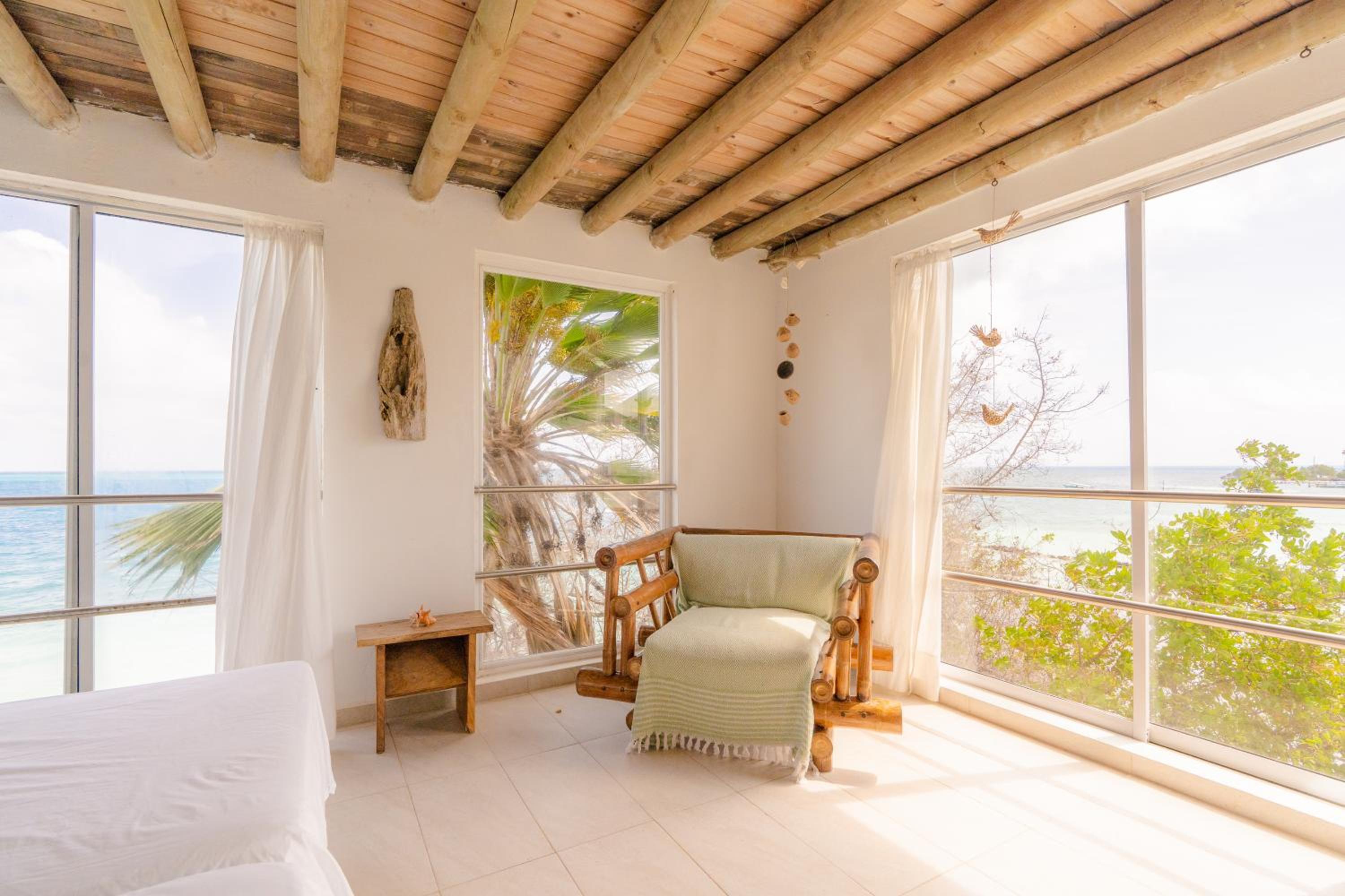 Double Room with Sea View photo 2