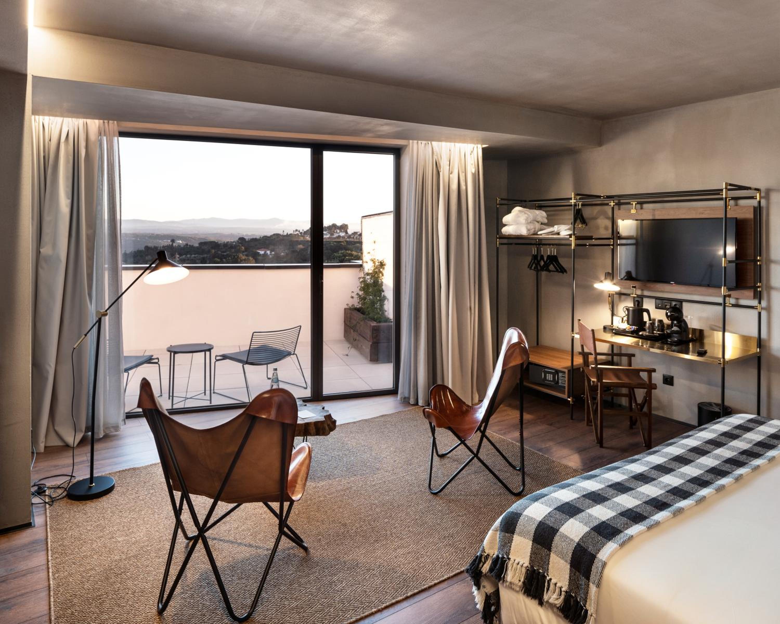 Double or Twin Room with Terrace - Top Floor - Photo 4