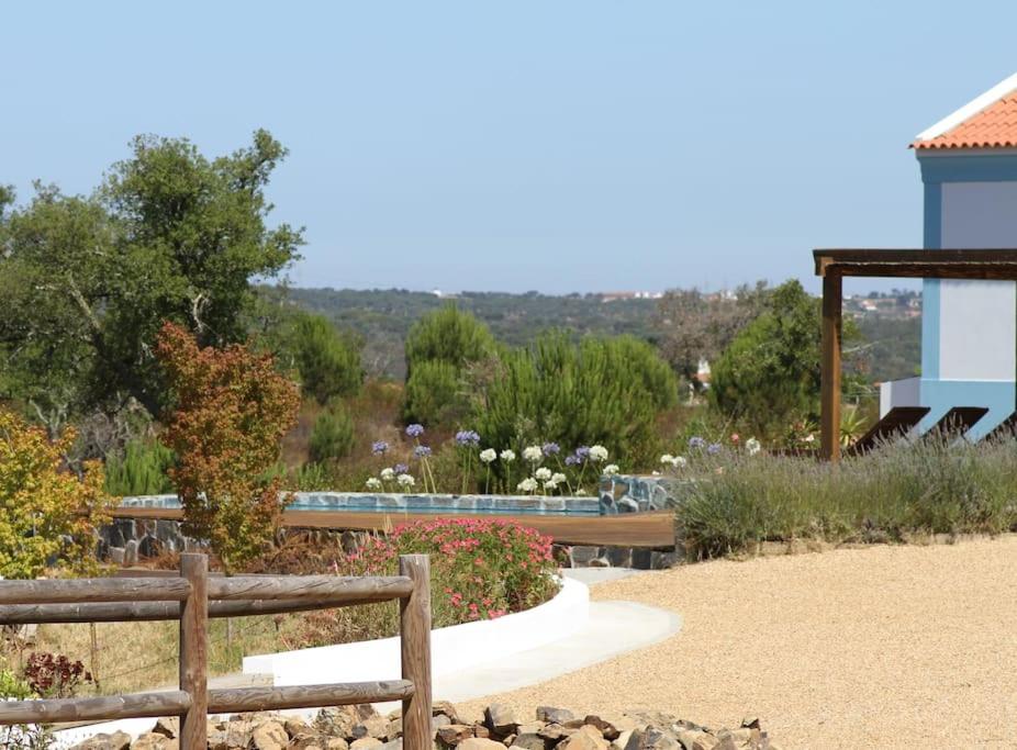 Villa photo 3