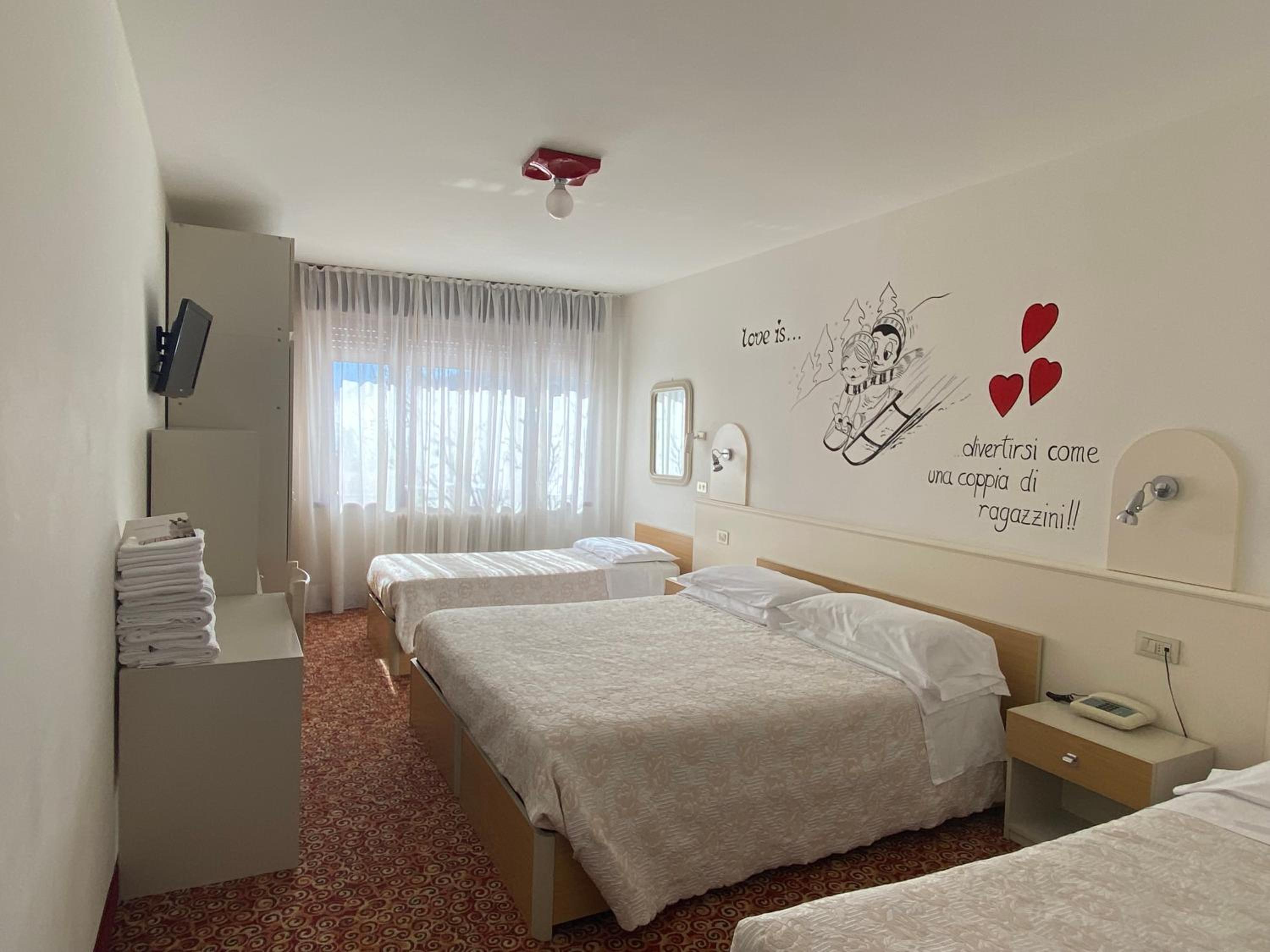 Classic Quadruple Room