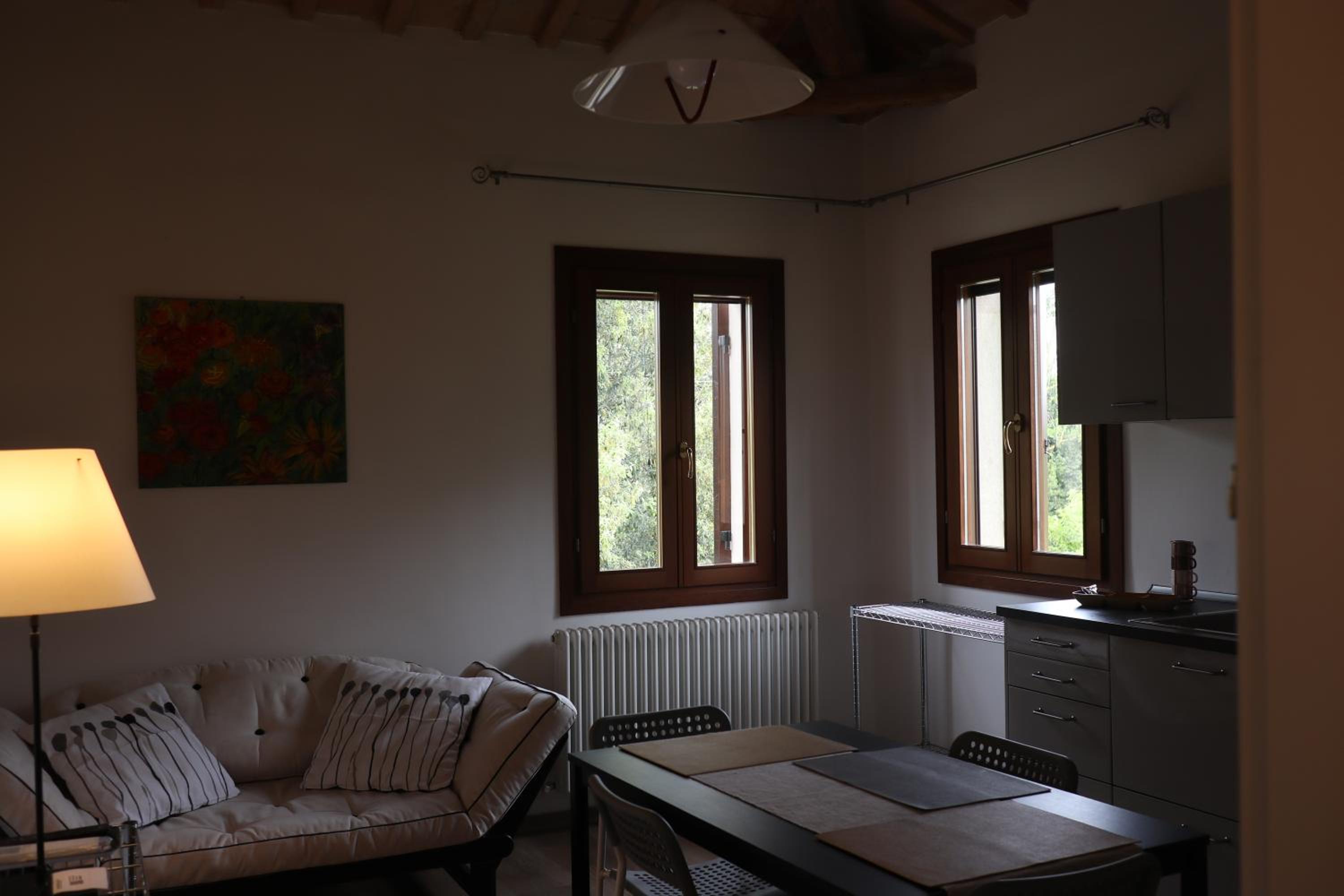 One-Bedroom Apartment - Photo 9