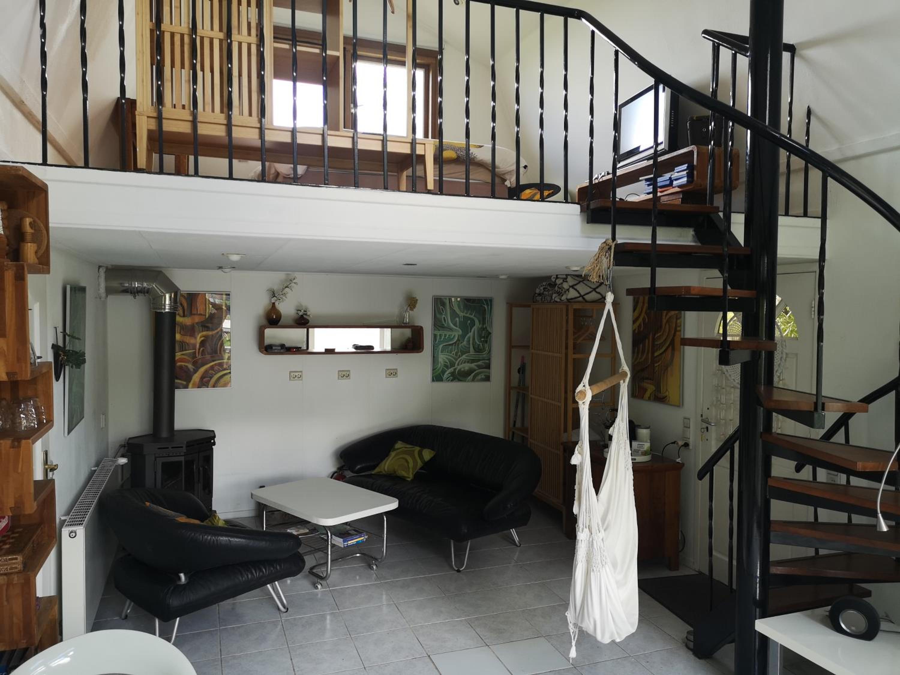 Two-Bedroom House photo 2