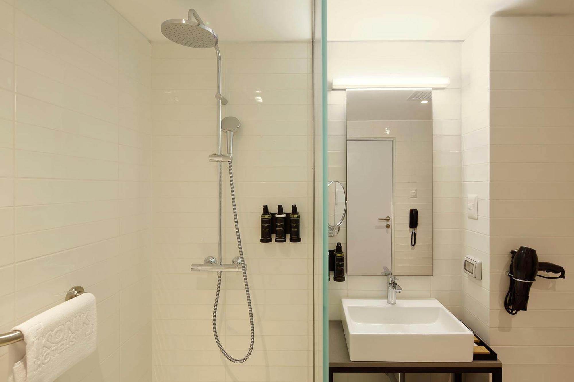 Superior Twin Room - Photo 5