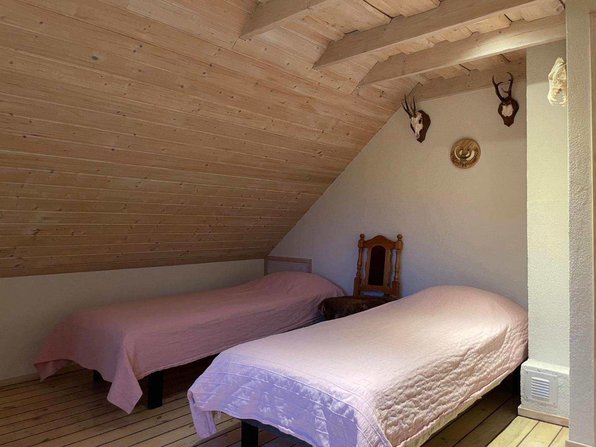 Two-Bedroom House - Photo 3