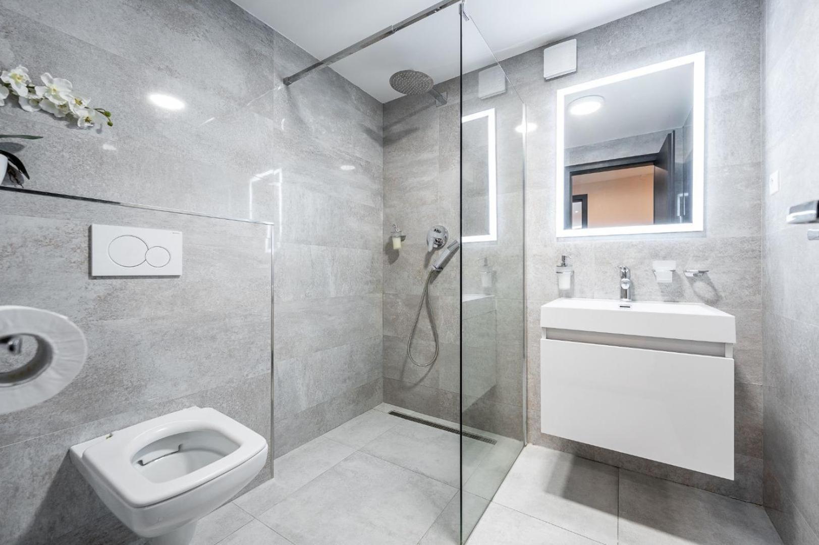 Superior Double or Twin Room photo 2