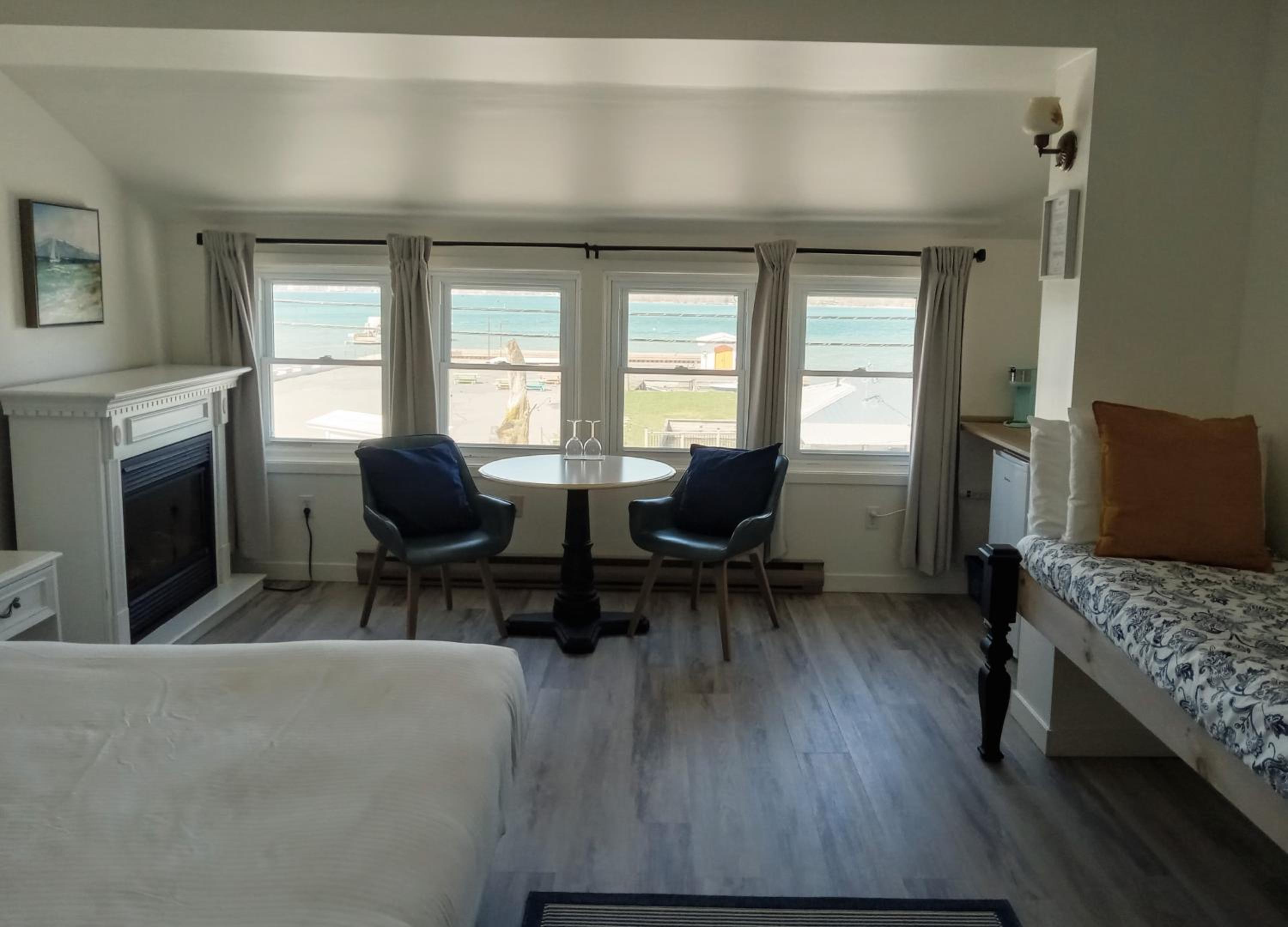 Superior King Room photo 3