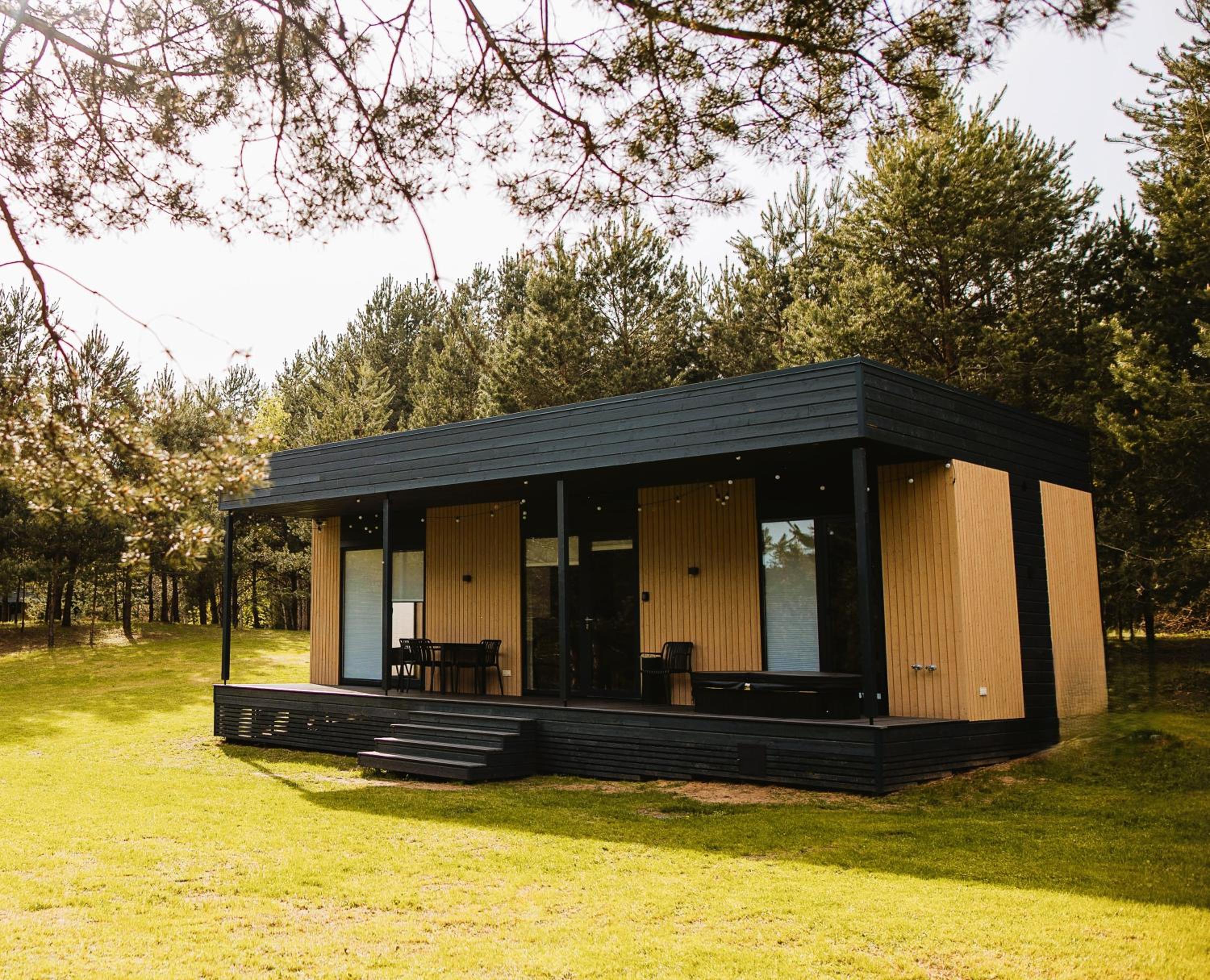 One-Bedroom House photo 1