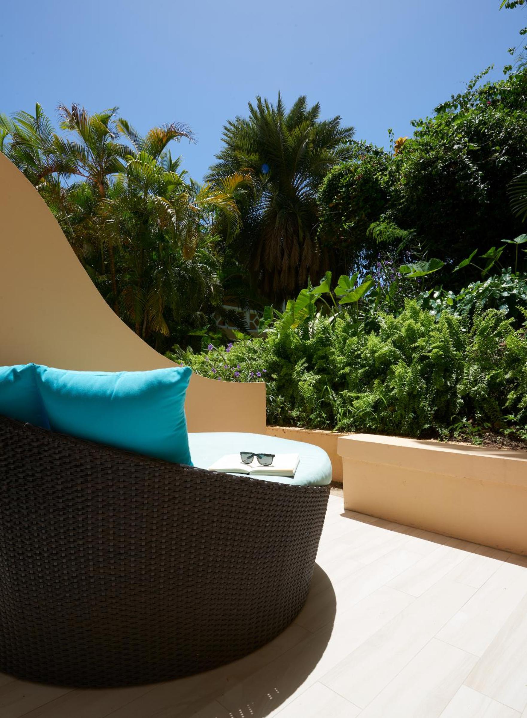 Single Room with Balconyand 1 hour daily spa treatment photo 1
