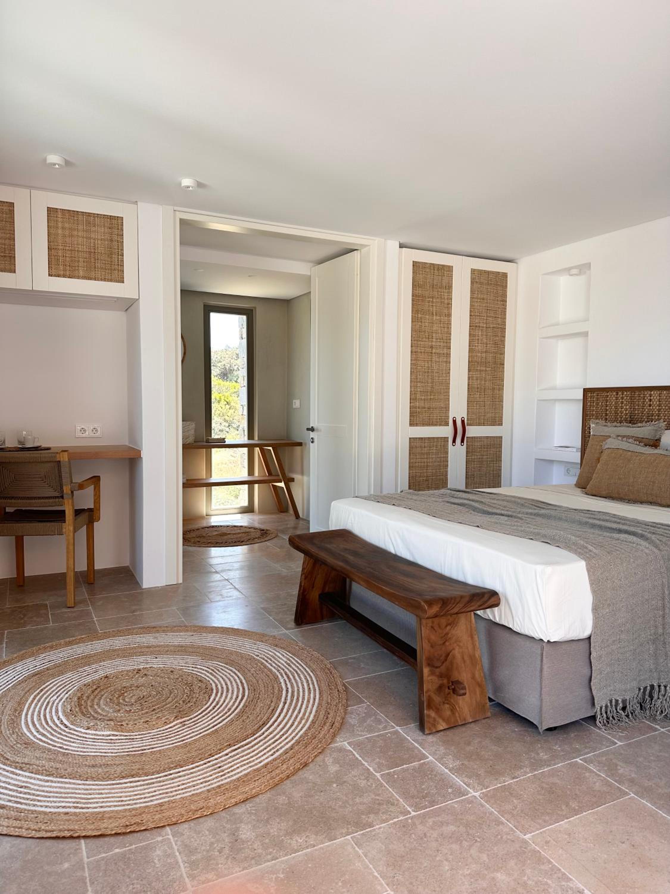 Deluxe Double Room with Balcony and Sea View photo 1