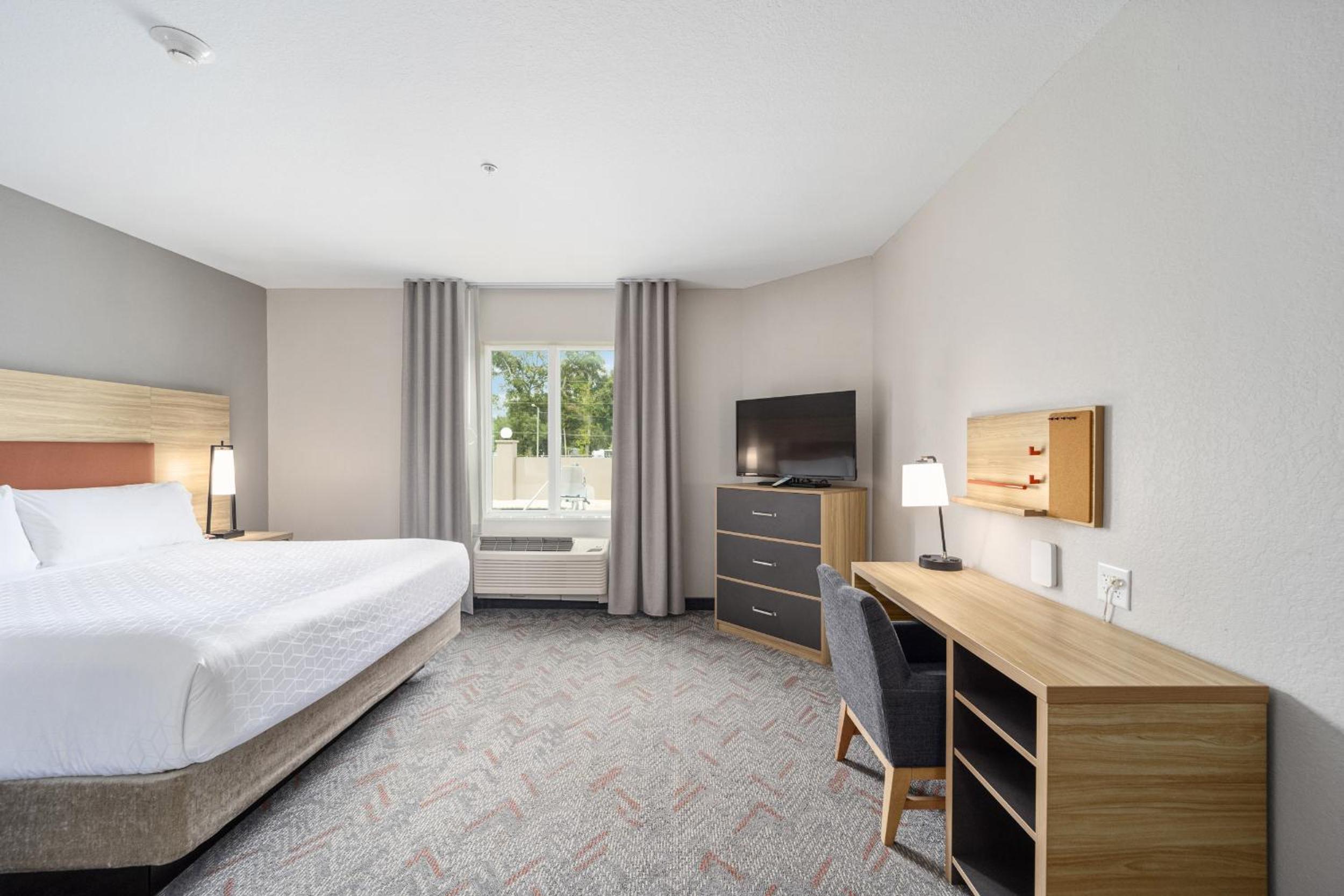 King Studio Suite - Photo 5