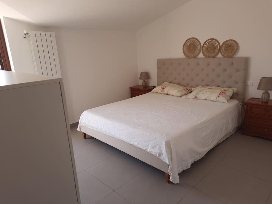 Three-Bedroom House photo 3