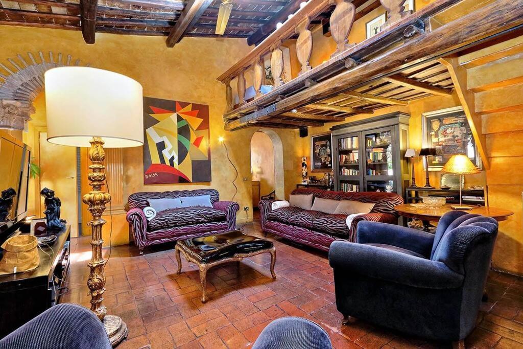Deluxe Apartment - Split Level