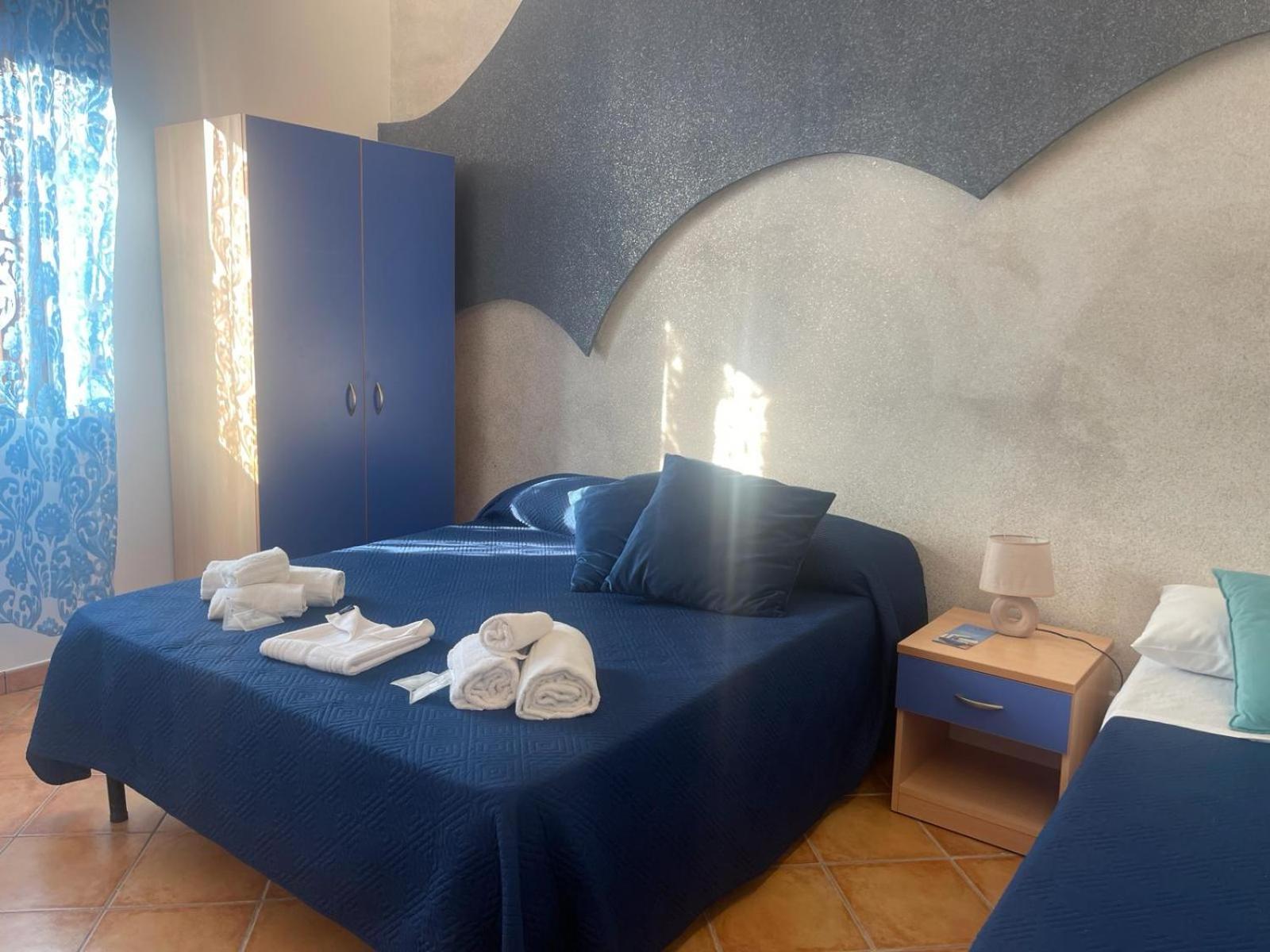 Triple Room photo 2