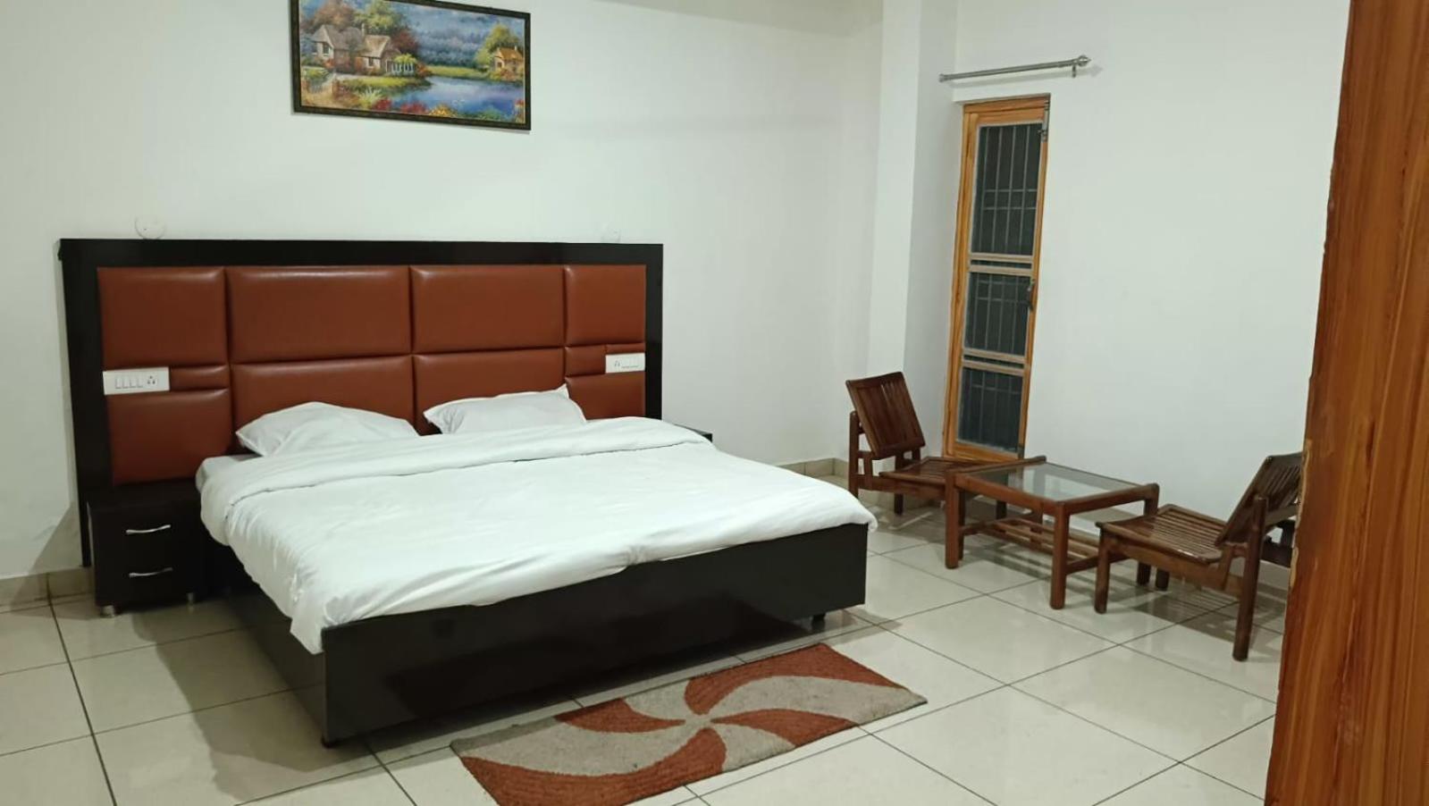 Double Room With Balcony photo 1