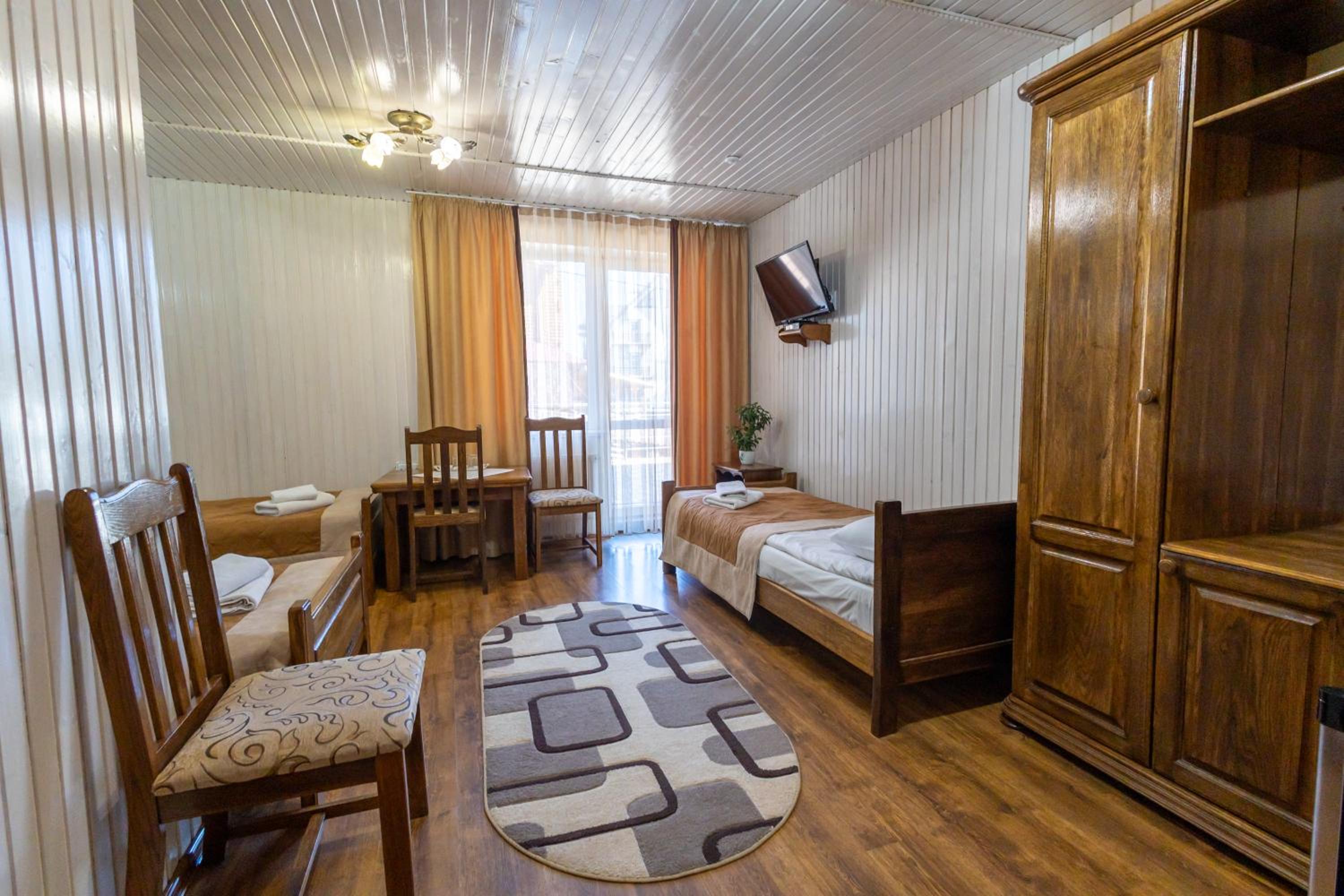 Triple Room with Balcony photo 3