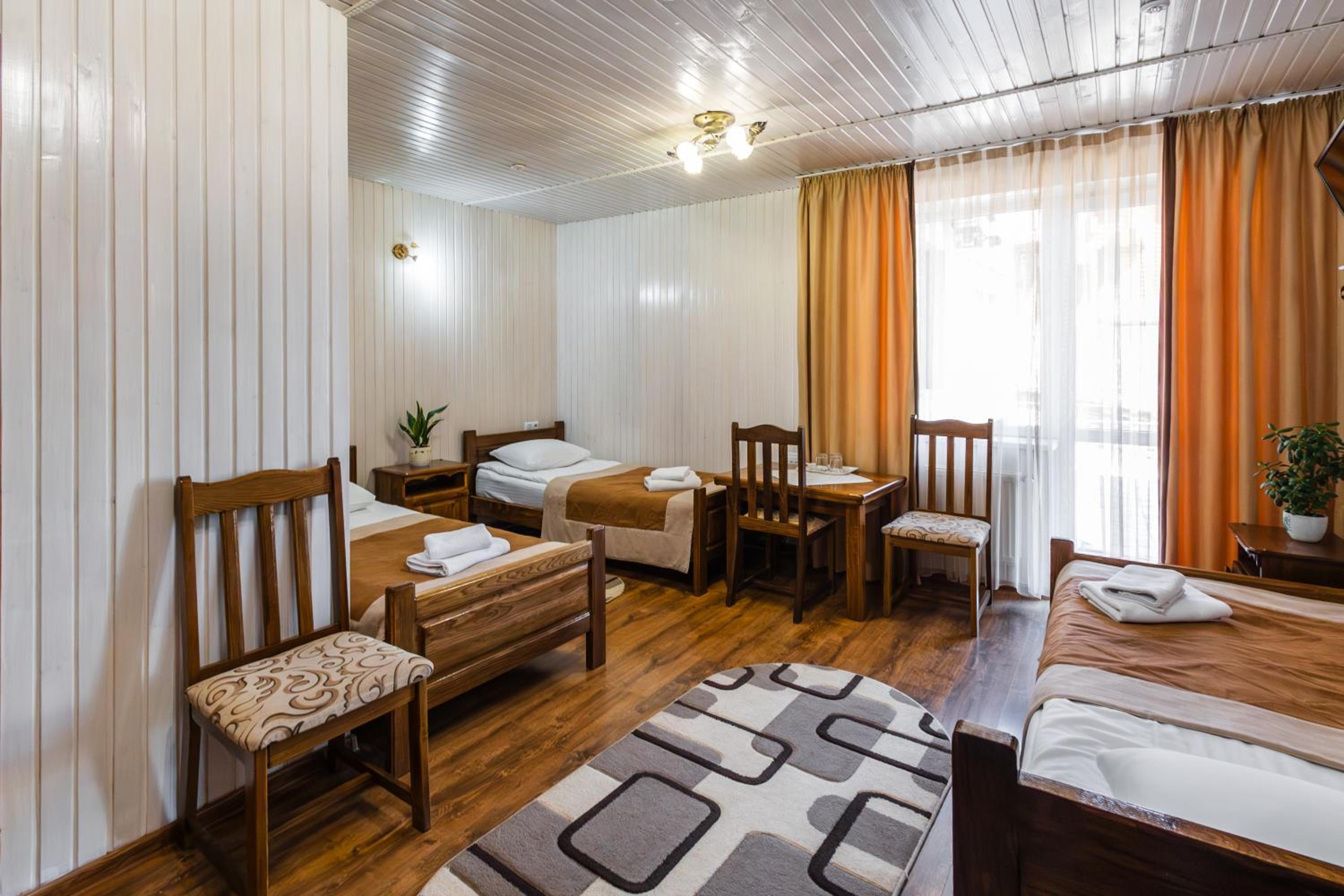 Triple Room with Balcony photo 1