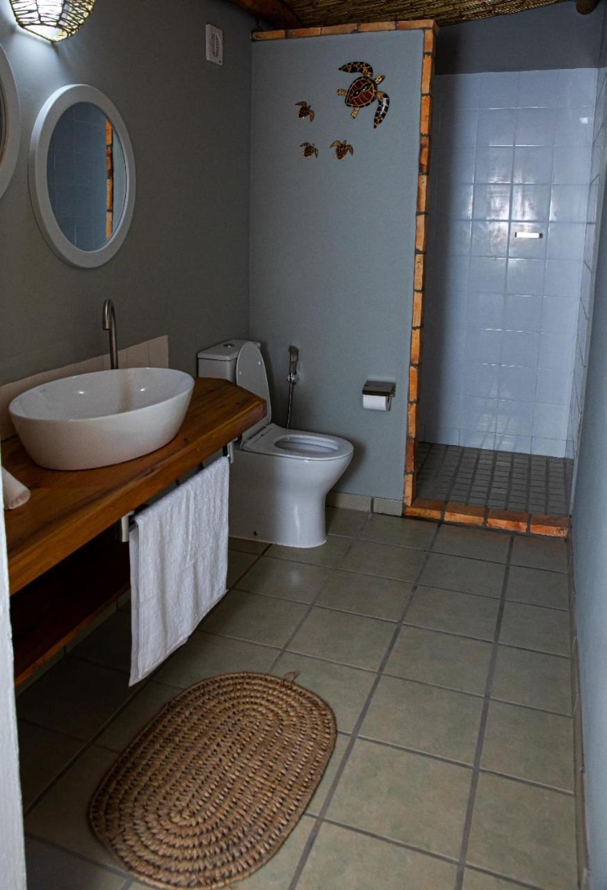 Double Or Twin Room With Pool View photo 2