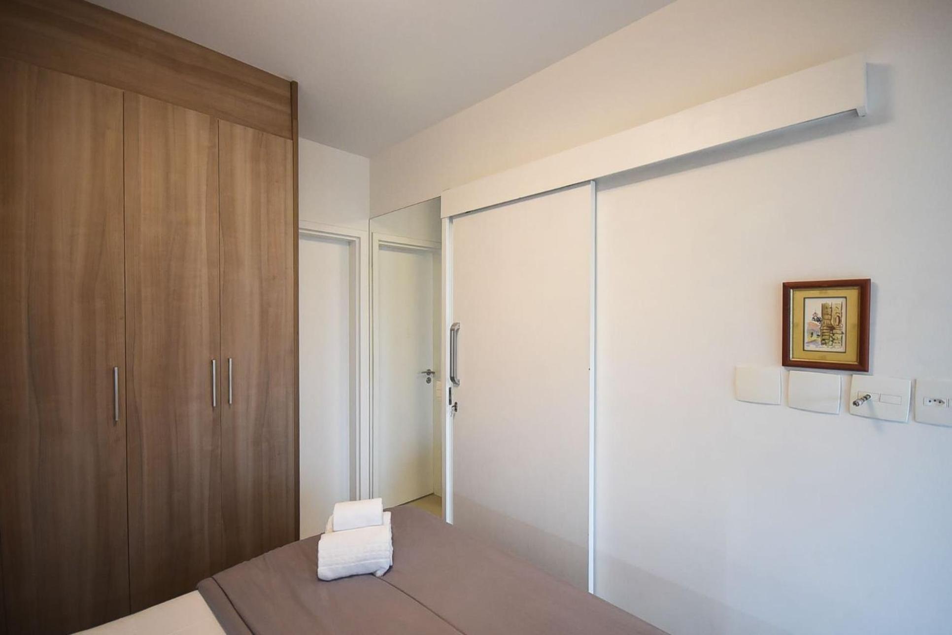 Apartment with View - Photo 4