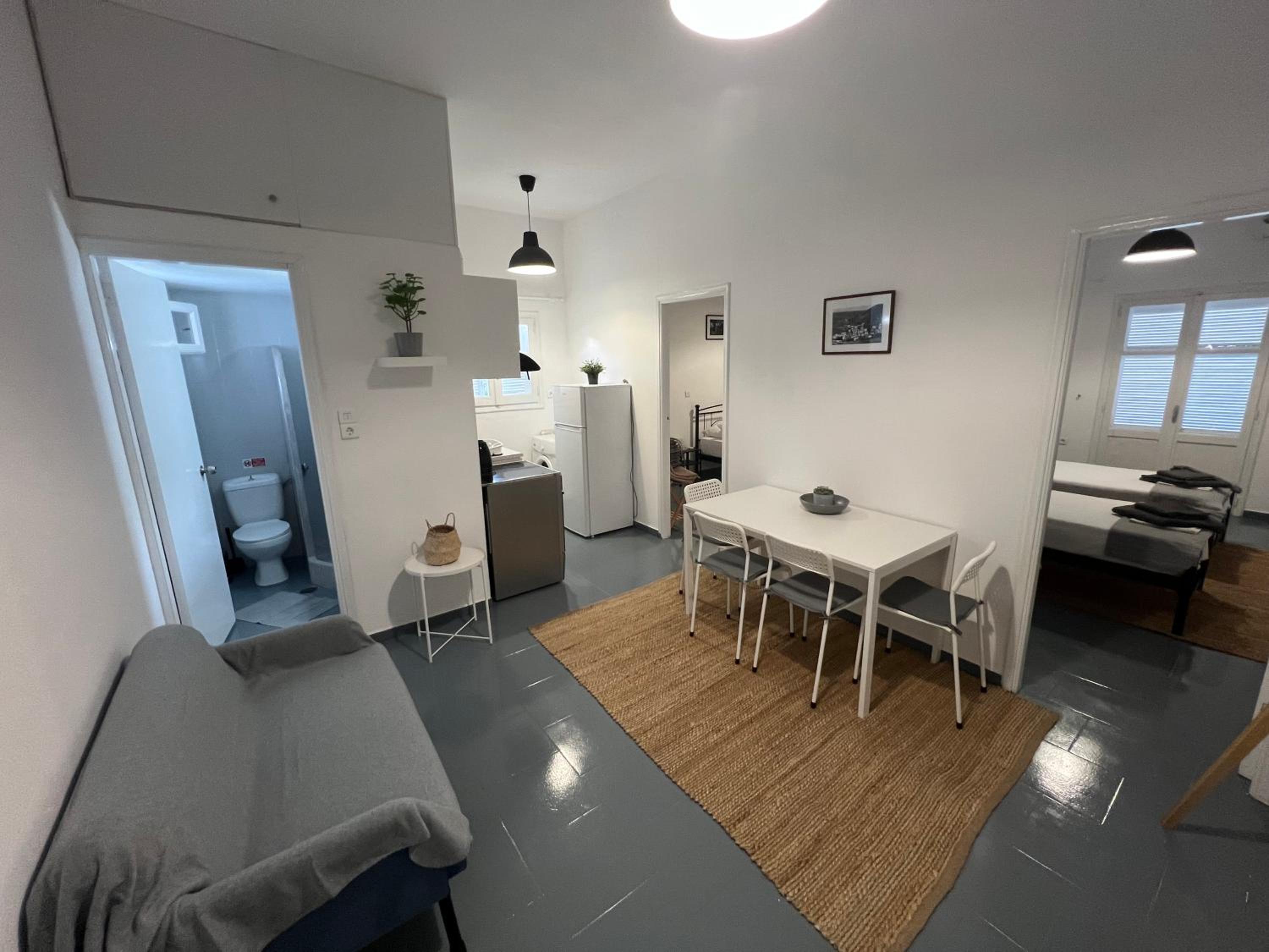 Two-Bedroom Apartment - Sea View