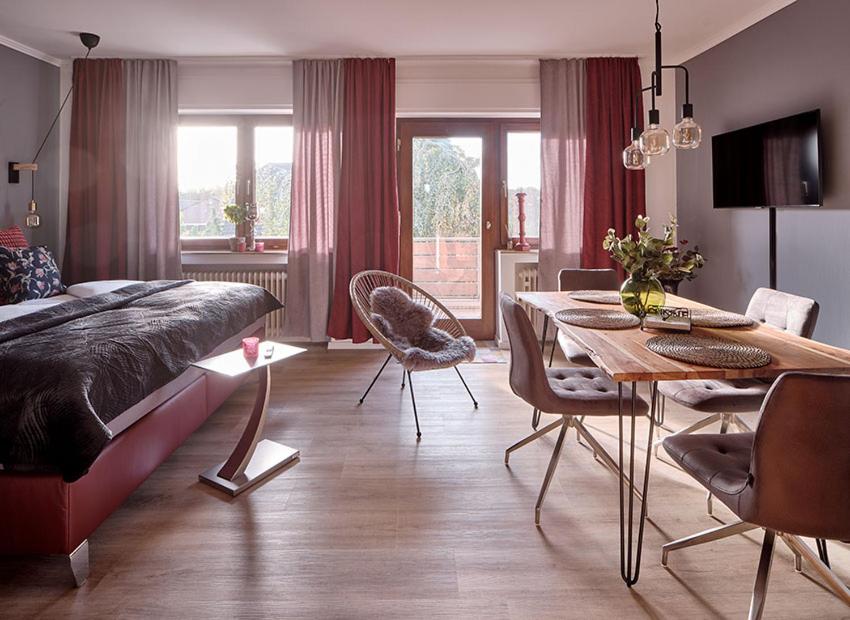 Two-Bedroom Apartment with Balcony photo 3