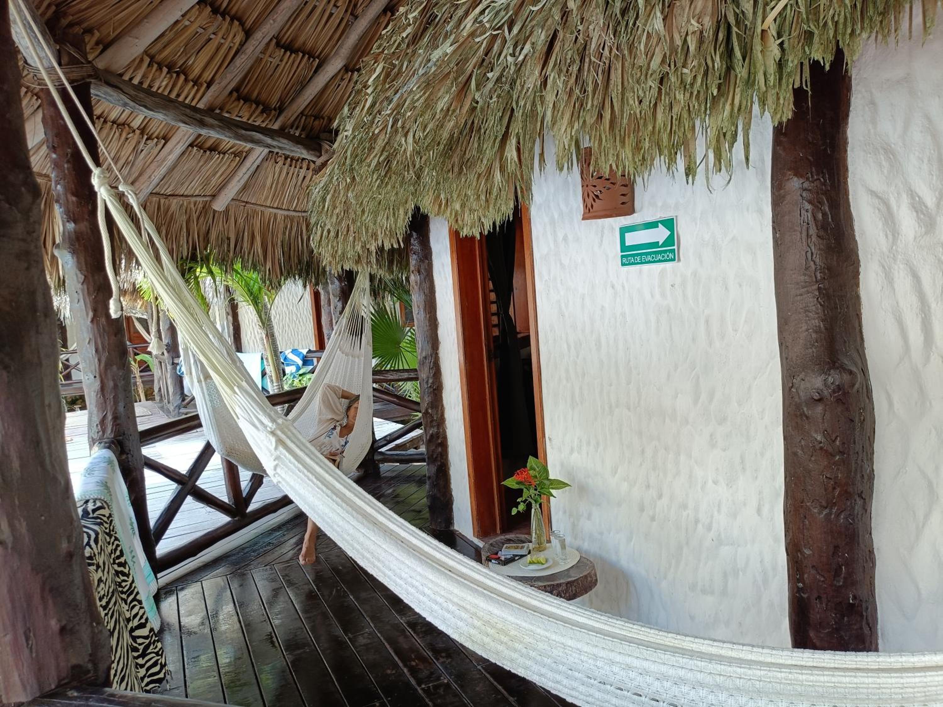 Bungalow with Pool View - Photo 3