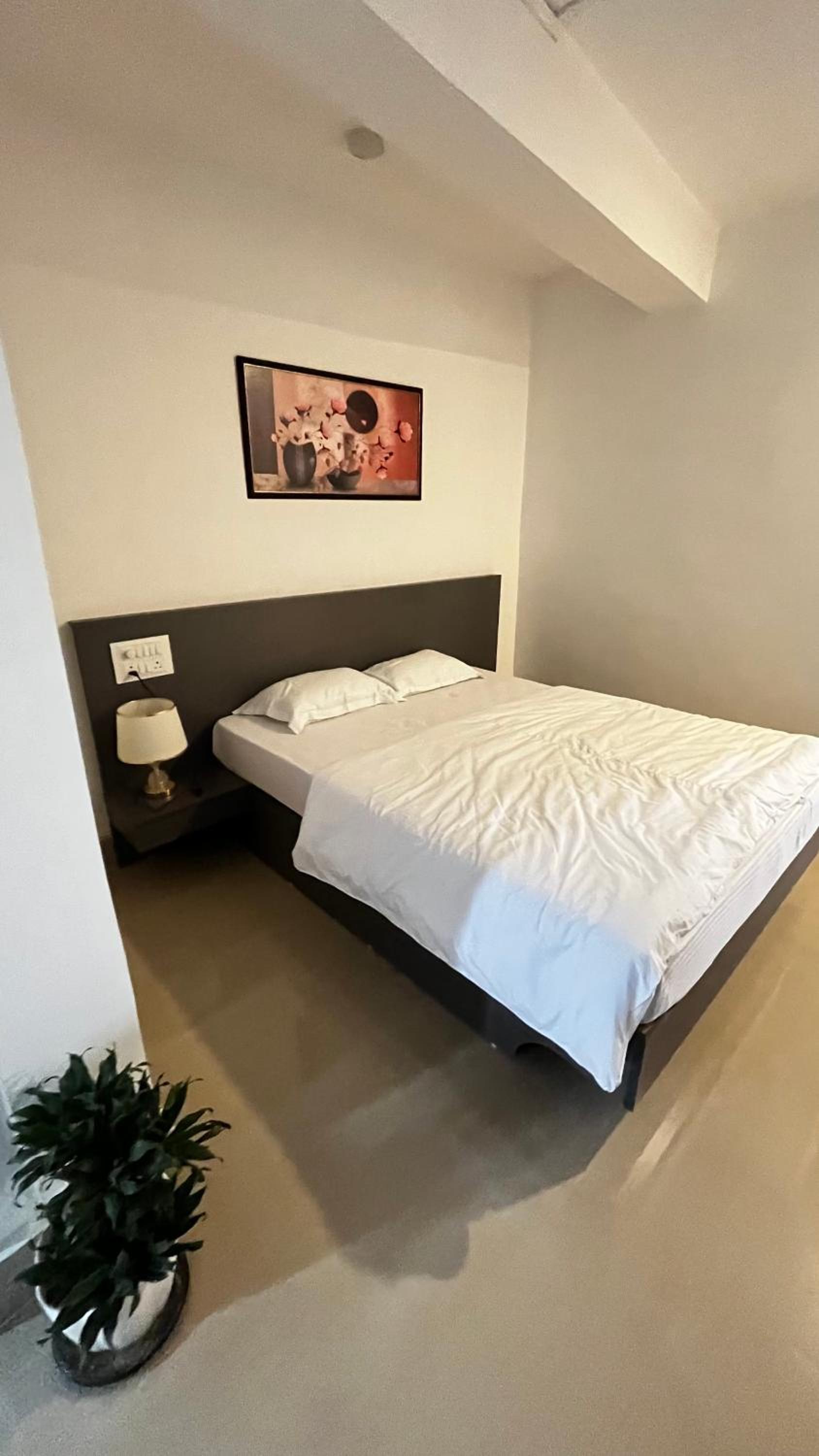 Double Room With Private Bathroom photo 2