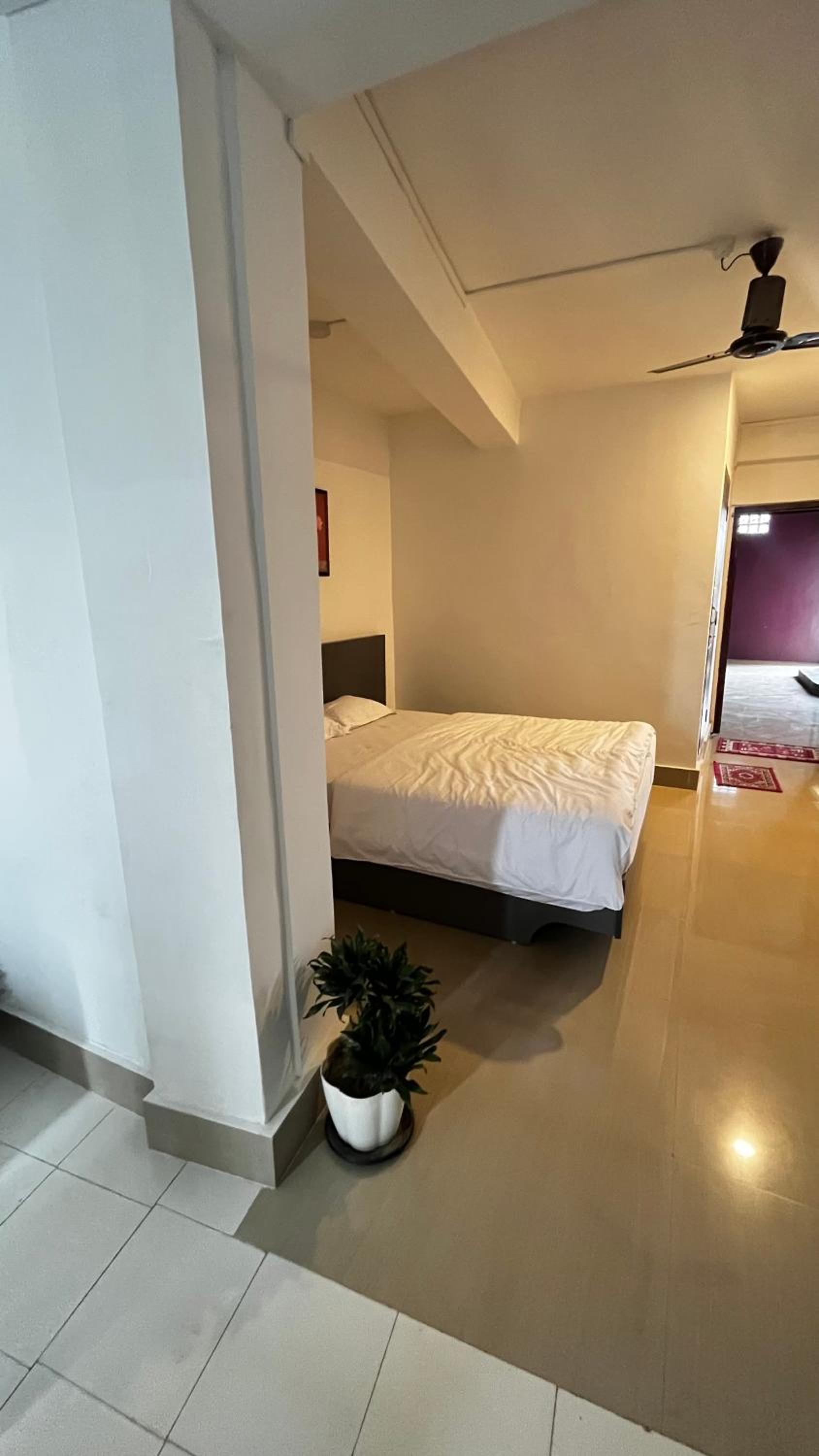 Double Room With Private Bathroom photo 3