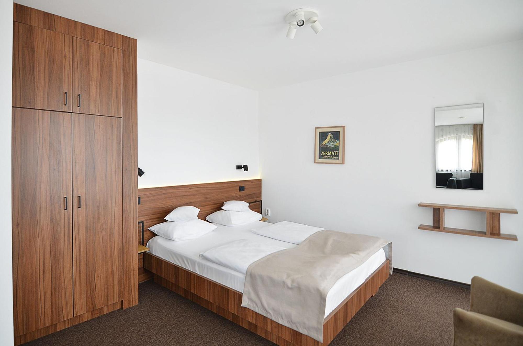 Junior Suite with Mountain View - Photo 4