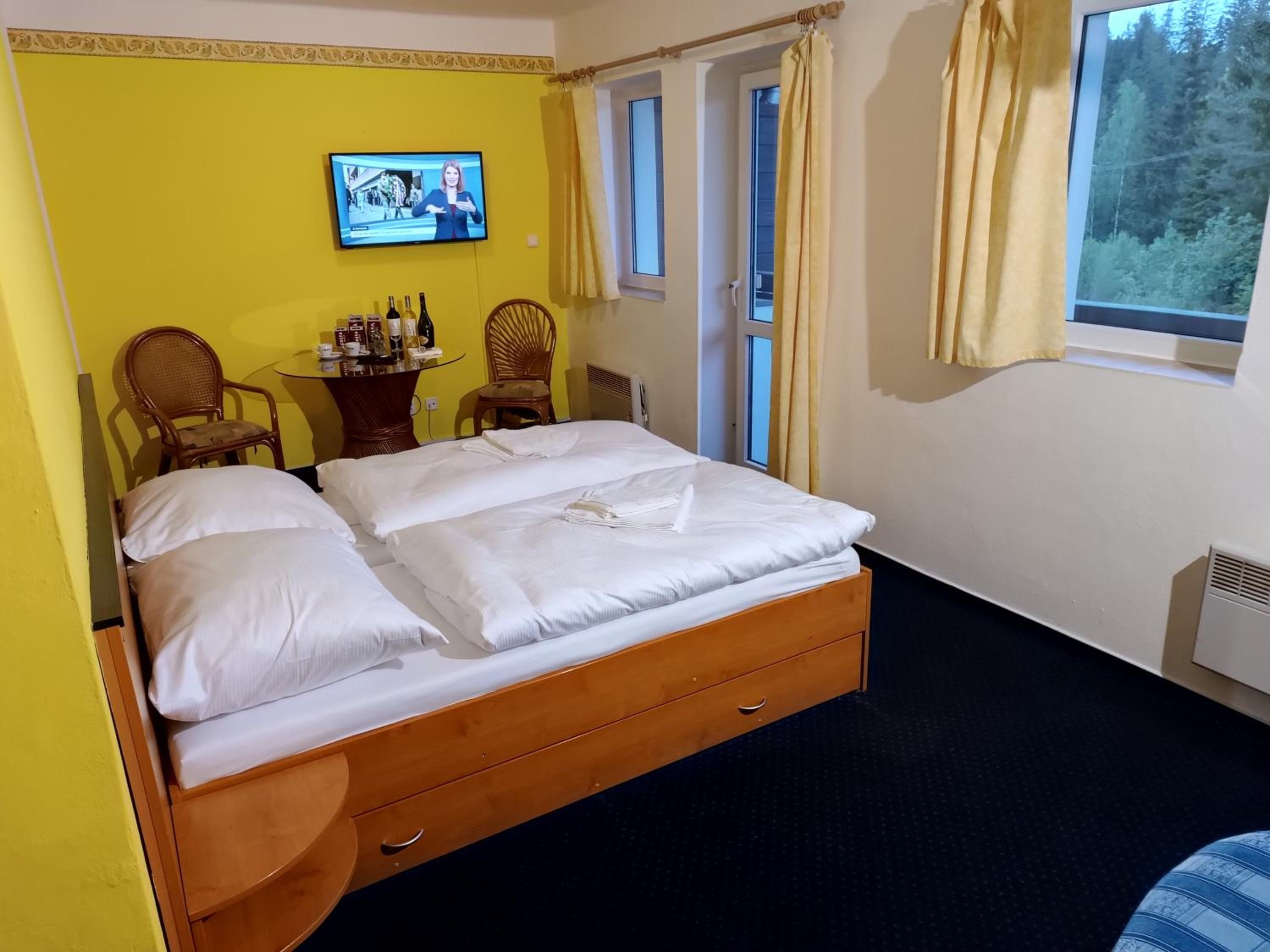 Suite with Balcony