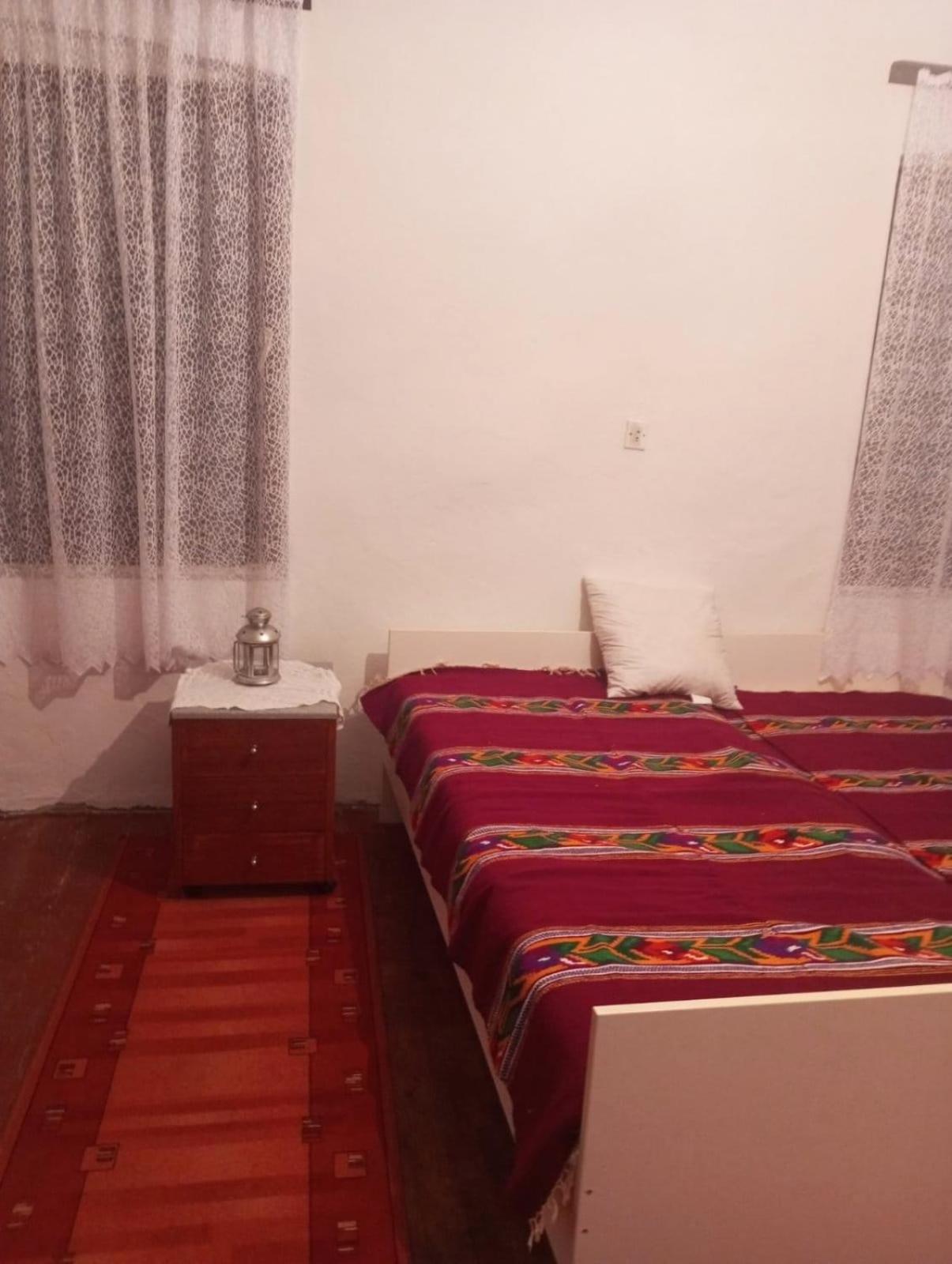Three-Bedroom House photo 3