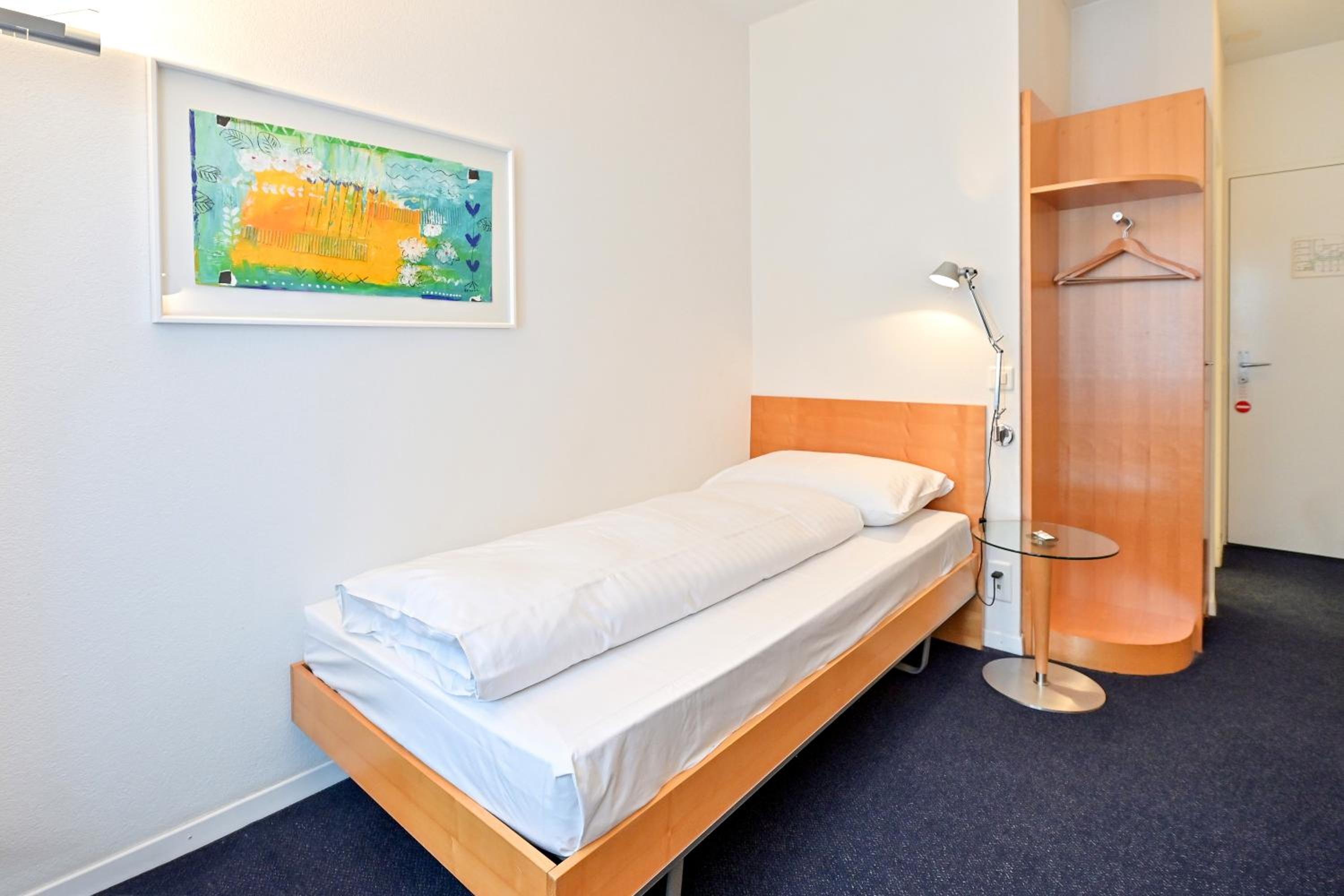Classic Single Room