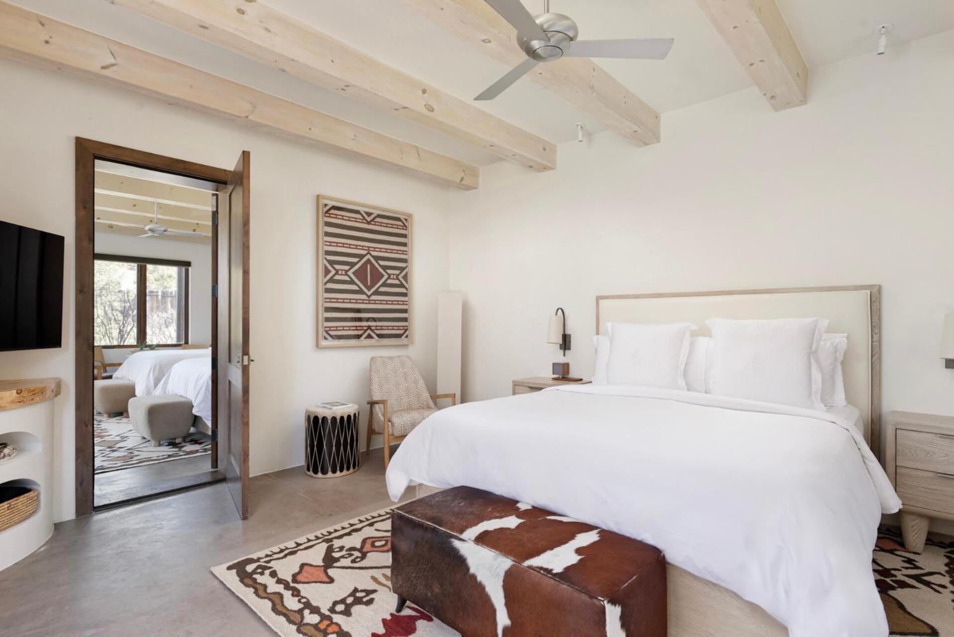 Two-Bedroom Interconnecting Deluxe - Accessible