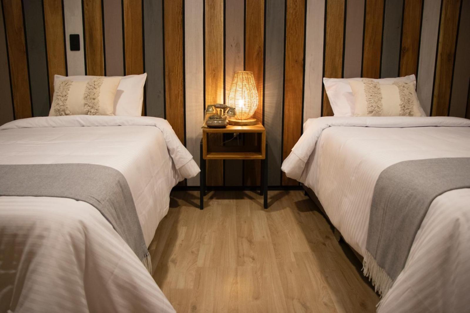 Standard Twin Room
