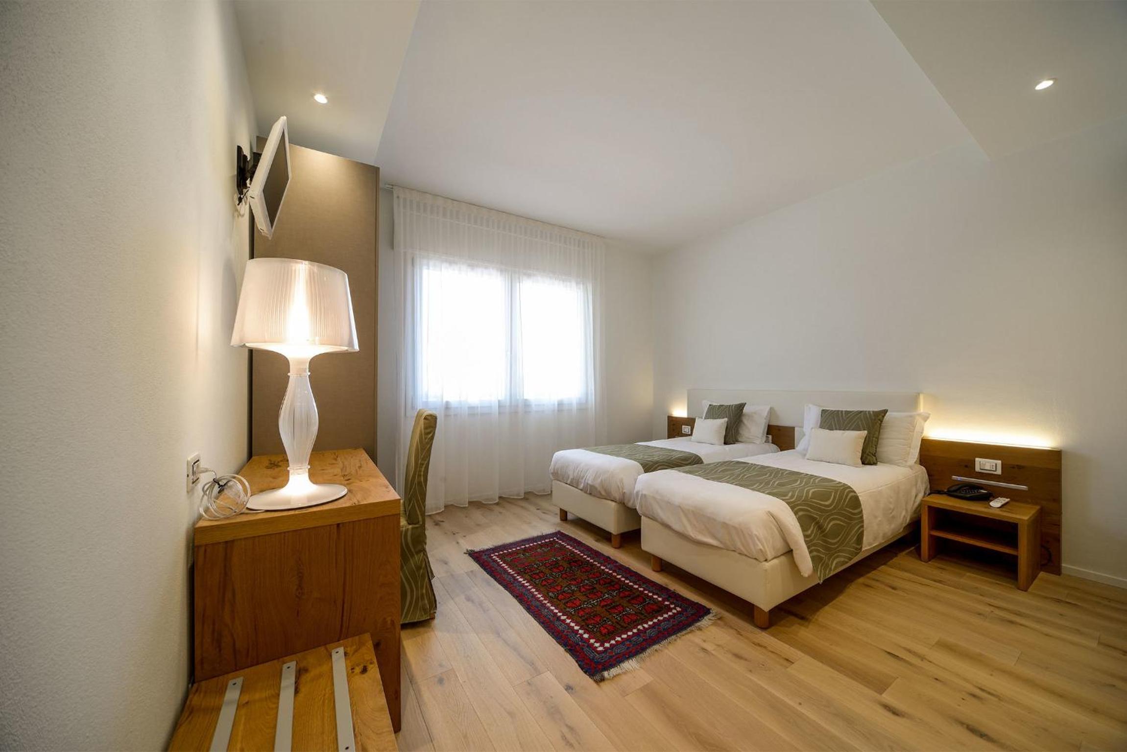 Double or Twin Room with View photo 2