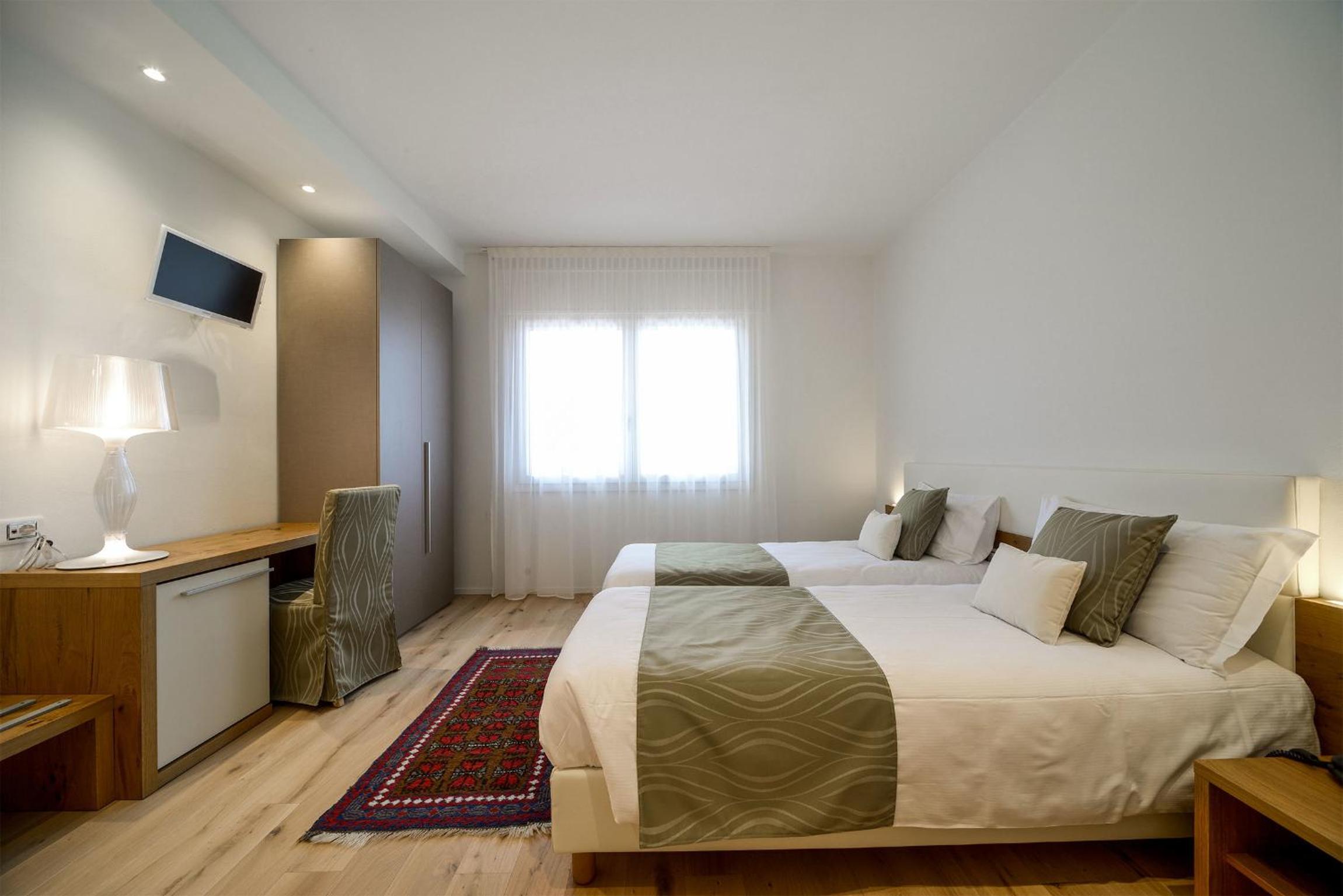 Double or Twin Room with View photo 2