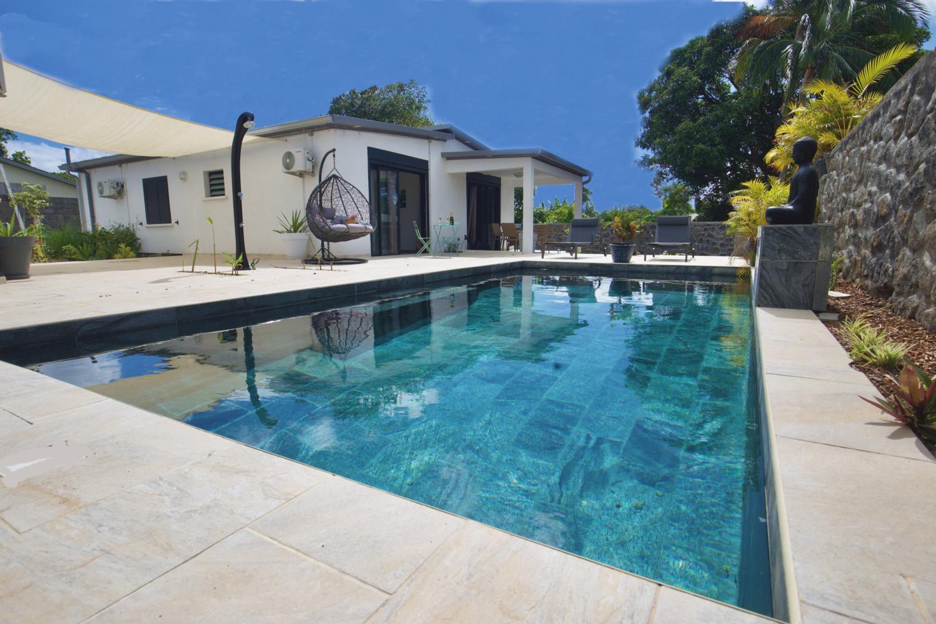 Three-Bedroom Villa photo 1