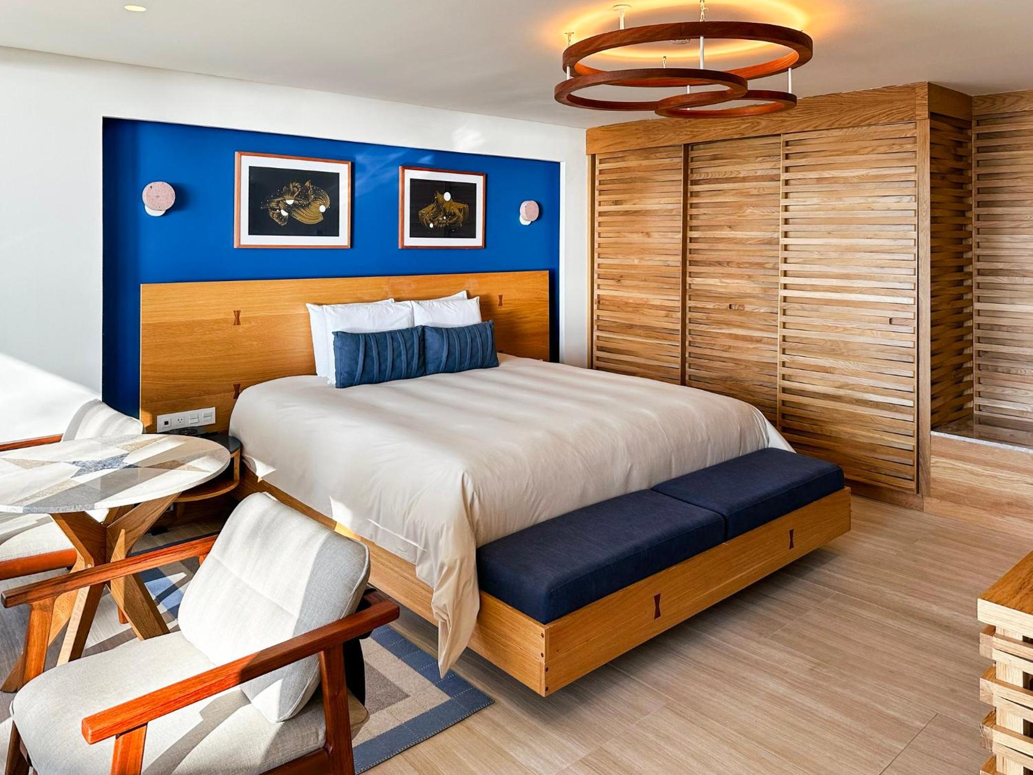 Junior Suite, 2 Queen Beds, Ocean View